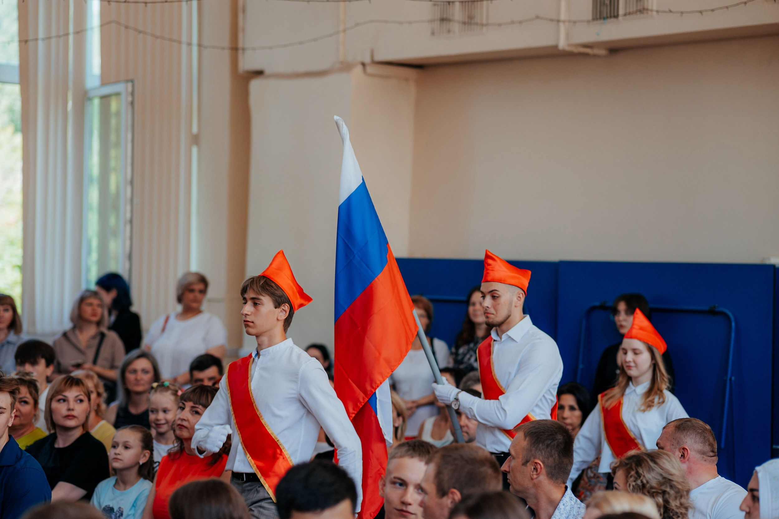 Школьный фотограф в Барнауле | Школьные фотосессии. Репортажный (Event) фотограф в Барнауле | Даниил Маркин | Качество и вайб