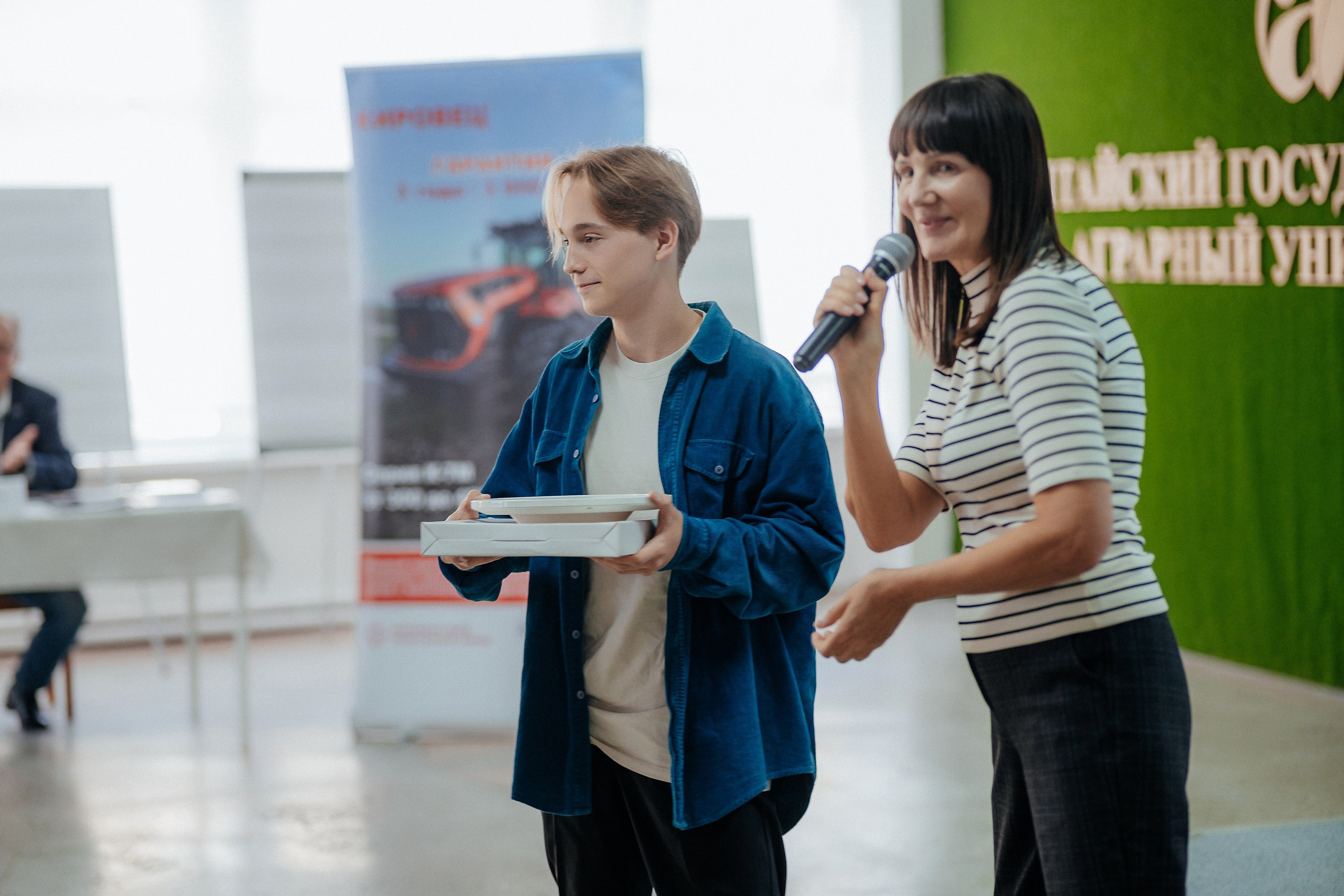 Переговорка от Росмолодёжь.Карьера. Репортажный (Event) фотограф в Барнауле | Даниил Маркин | Качество и вайб