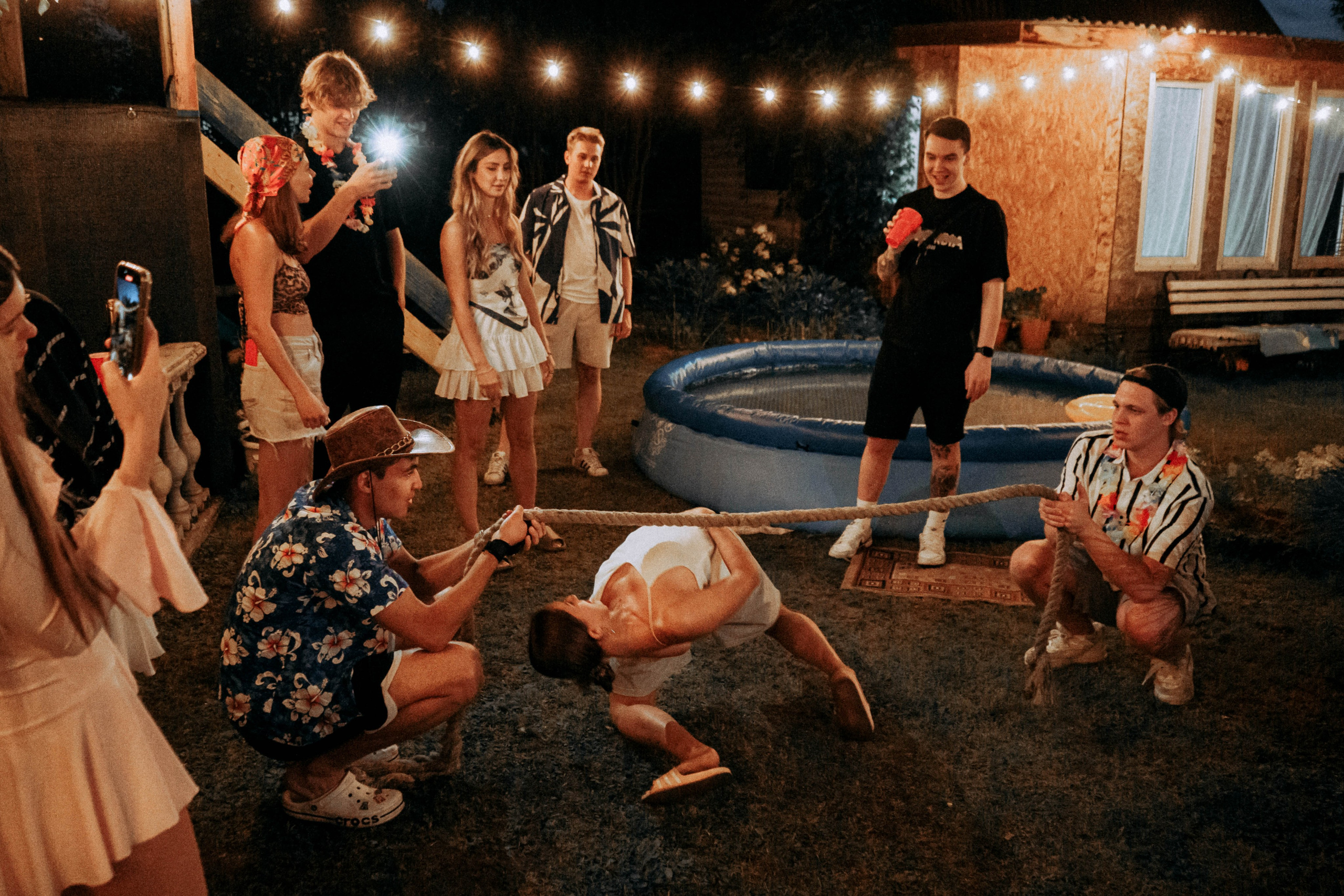 Гавайская вечеринка. Кир Анисин. Режиссер & фотограф