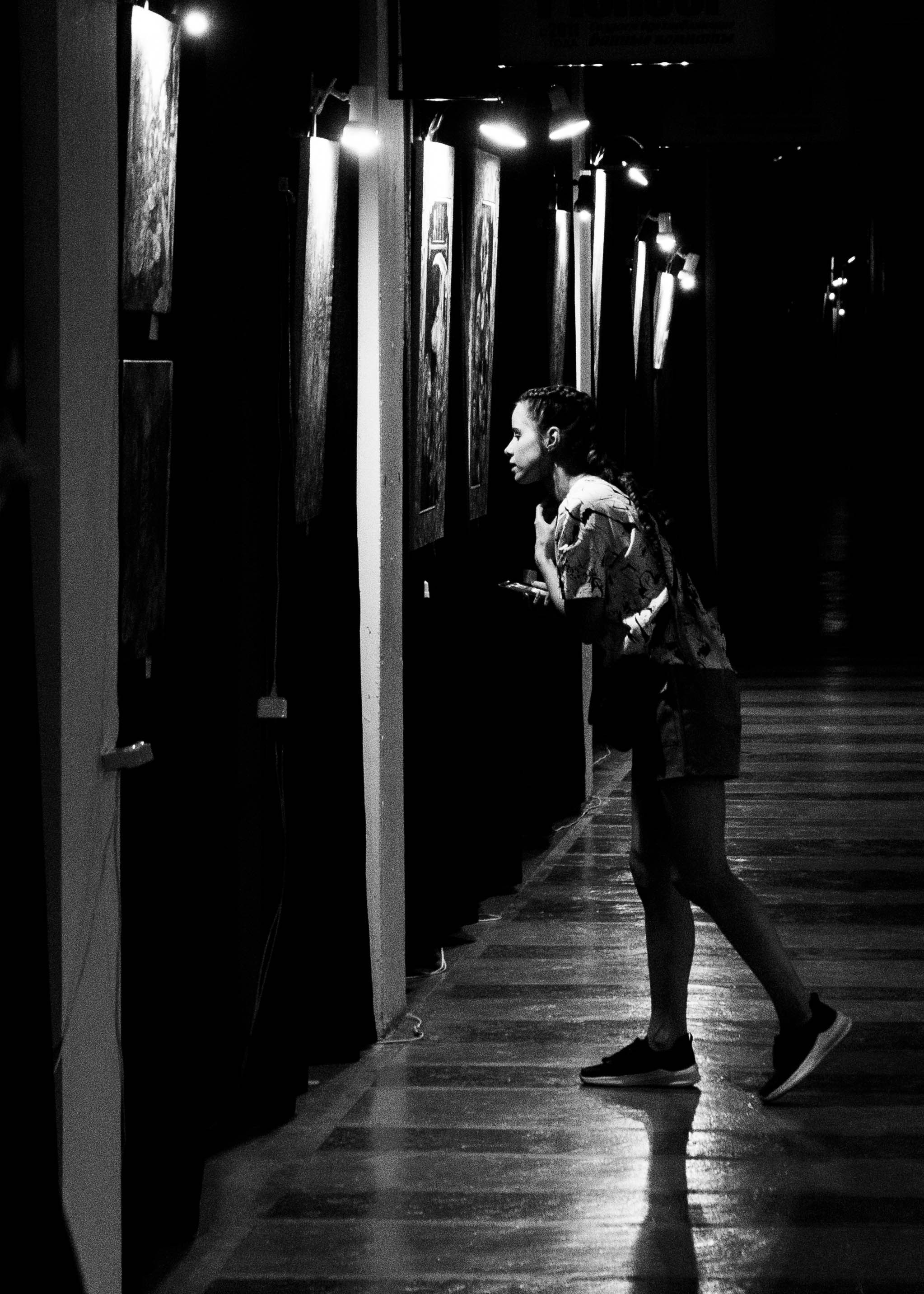 Выставка Сенсивити. Кир Анисин. Режиссер & фотограф