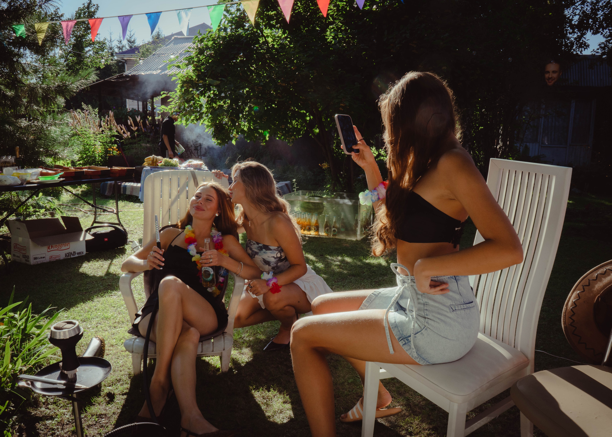 Гавайская вечеринка. Кир Анисин. Режиссер & фотограф