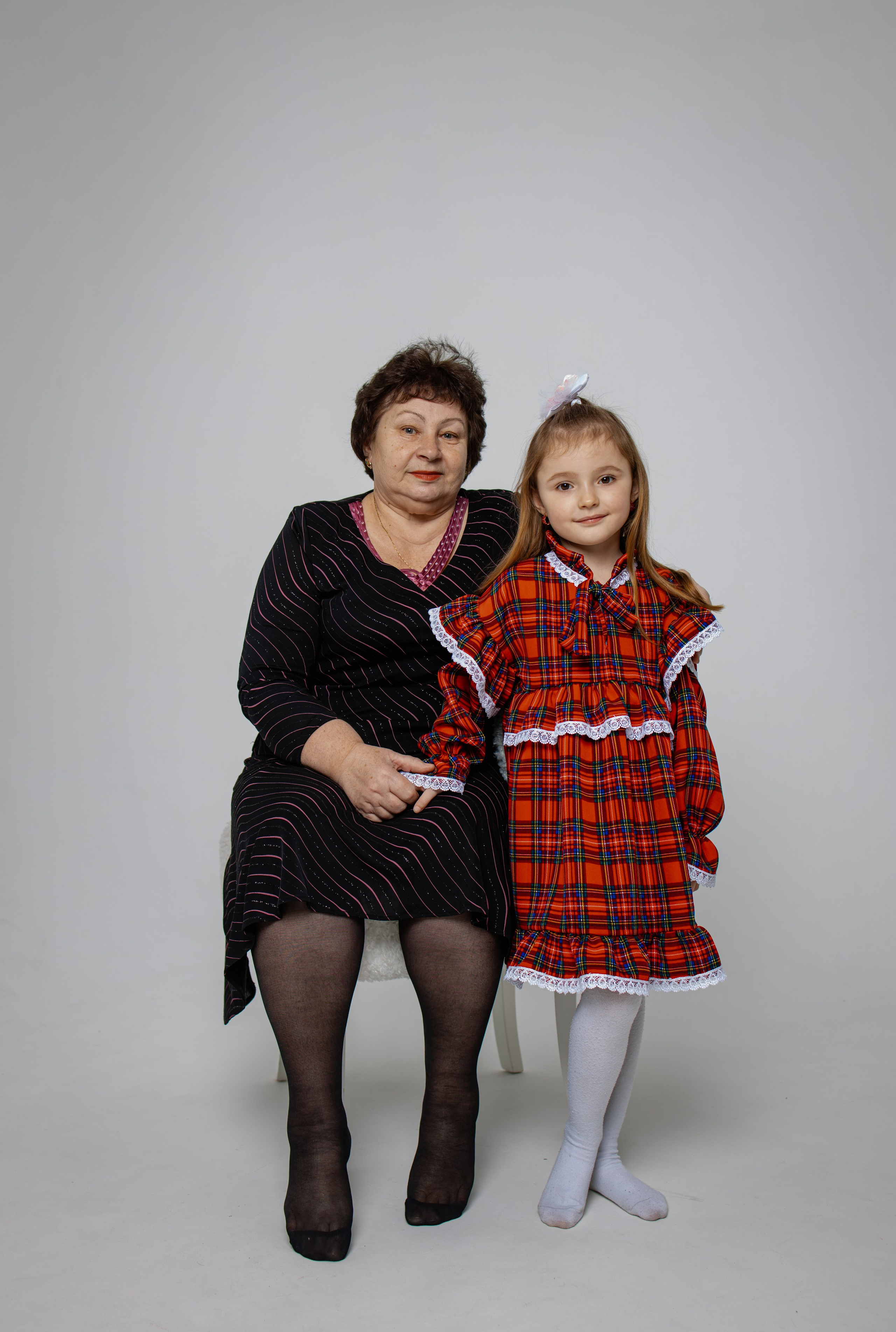 Семейная фотосессия (Весна в студии). Свадебный фотограф Краснодар Инна Кириенко