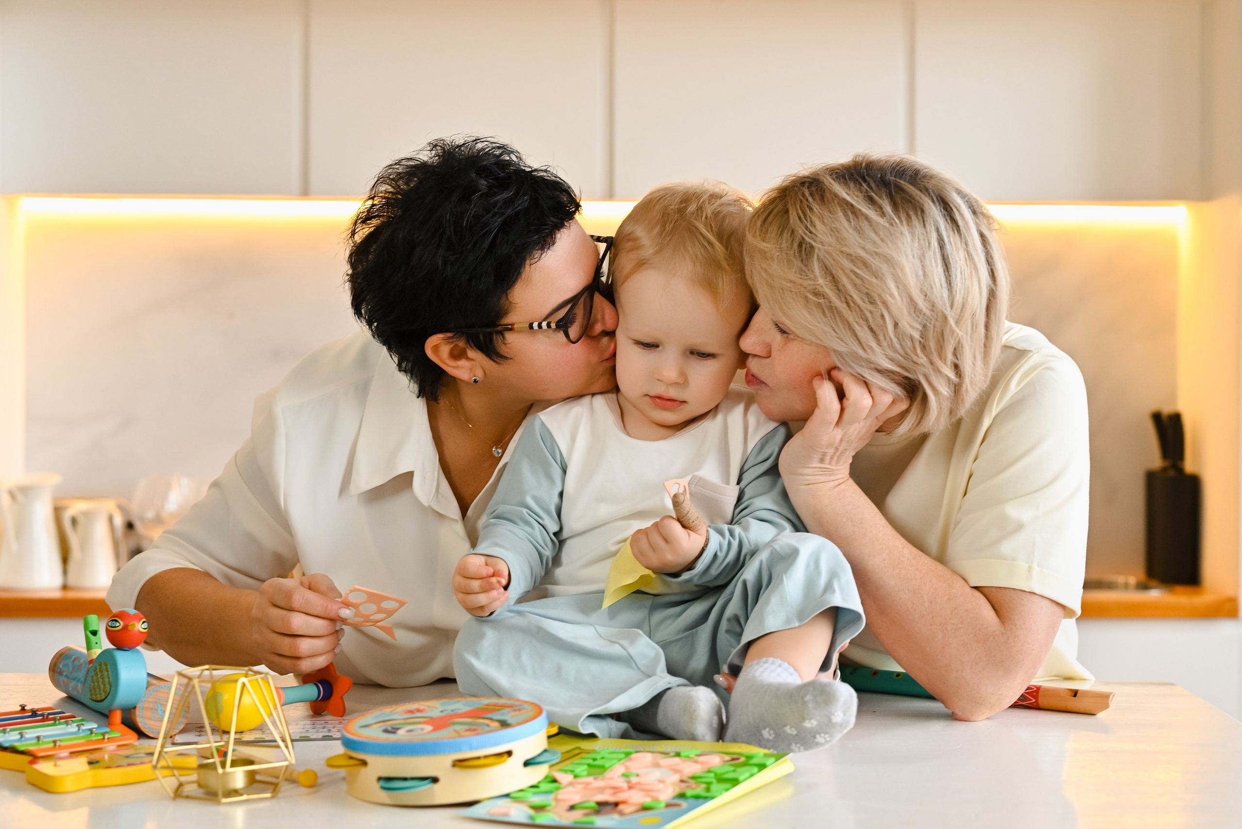 Лев. Компания и фотошкола по созданию контента в Москве