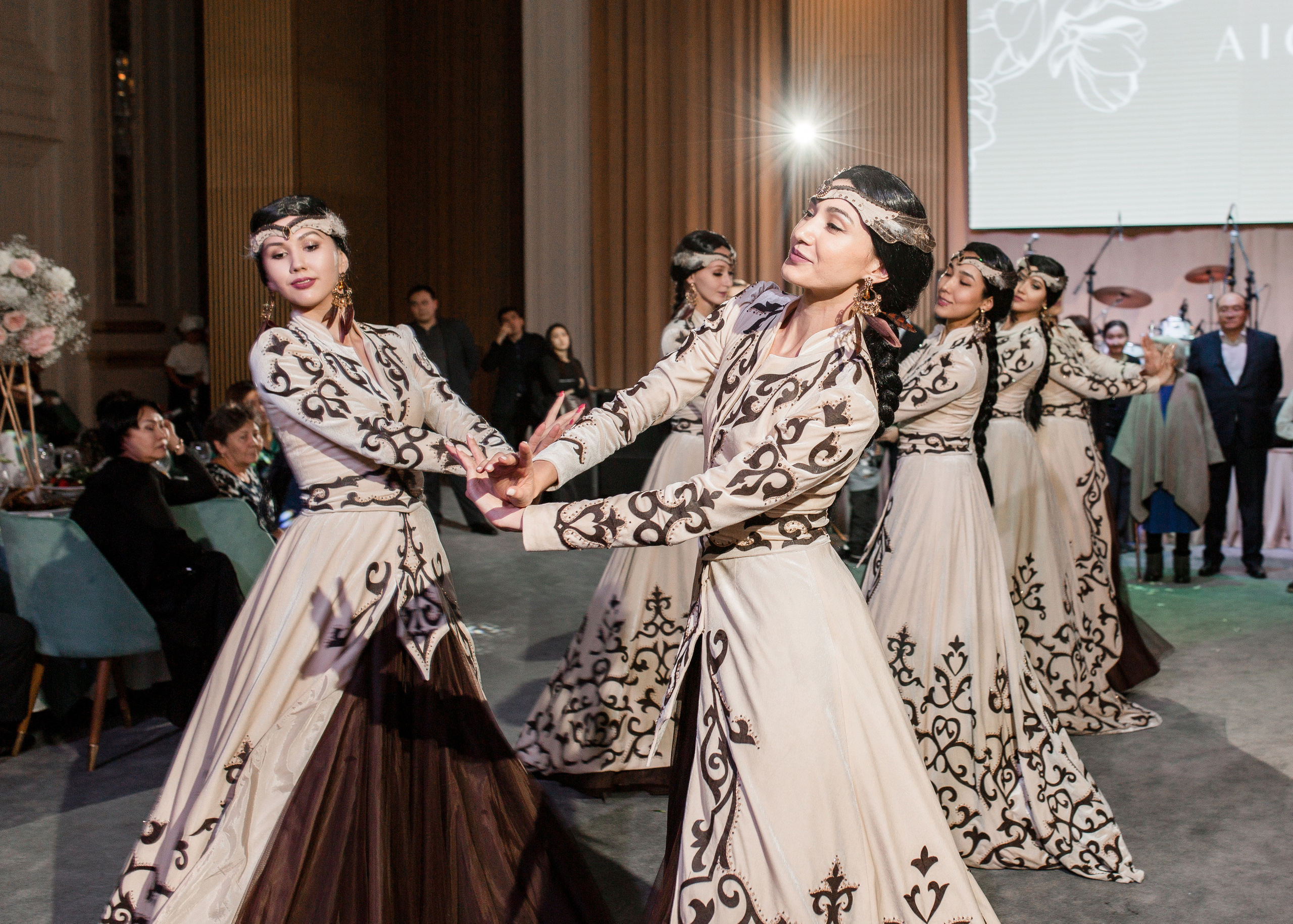 QYZ UZATU AIGERIM. Фотограф в Алматы Диана Токтарова