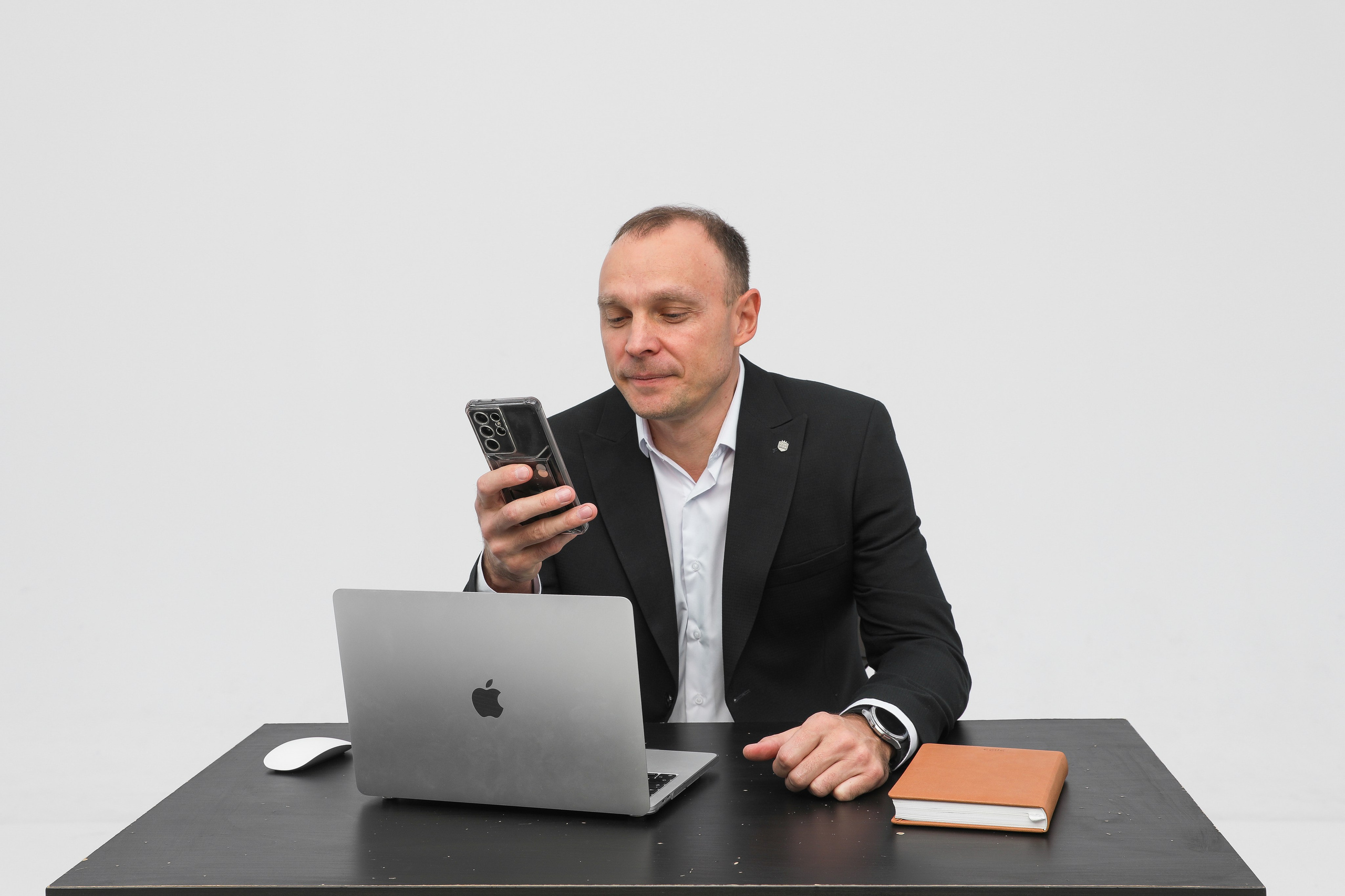 Федеральная компания GLEBOVA GLOBAL. Photographer Viktoriya Markushina «My world throug»