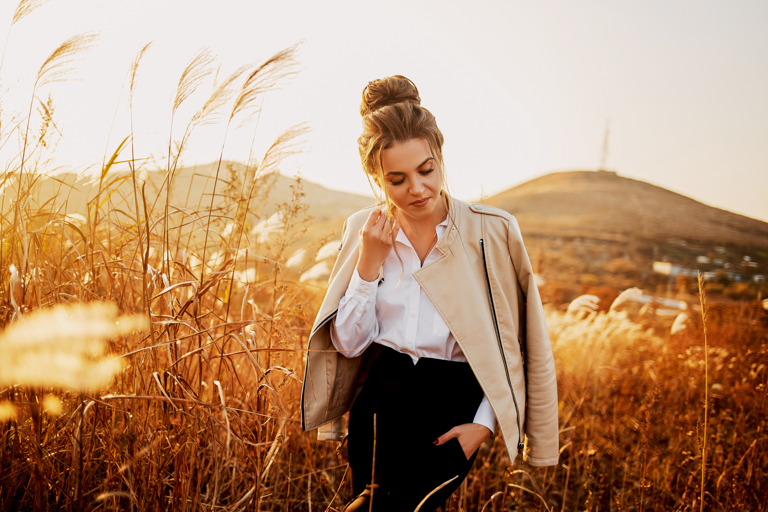 Портретный фотограф, Славянка