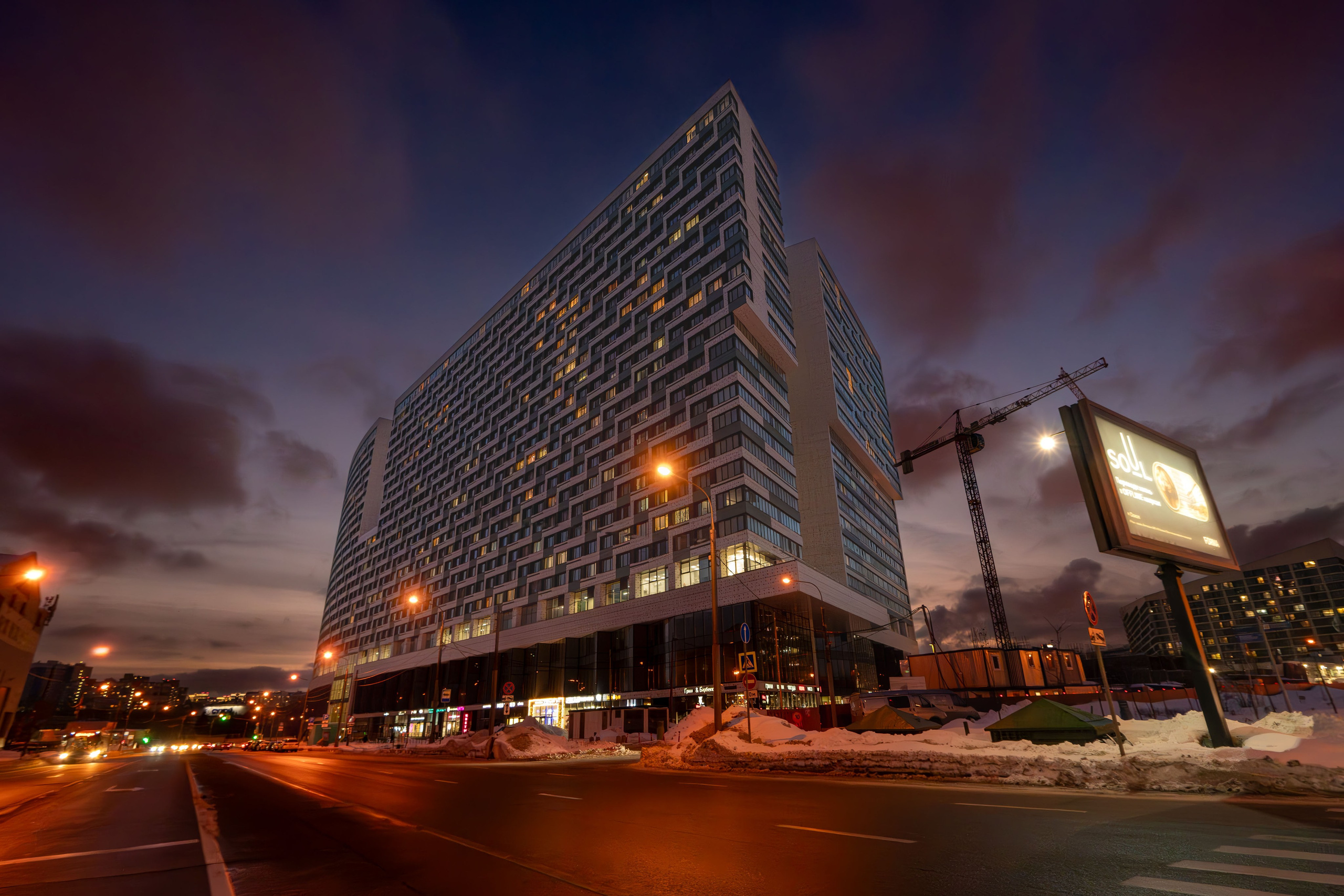 Стрит‑фото: жизнь города в кадре — реальные моменты. FM Media Сrew. Репортажные фото и видео