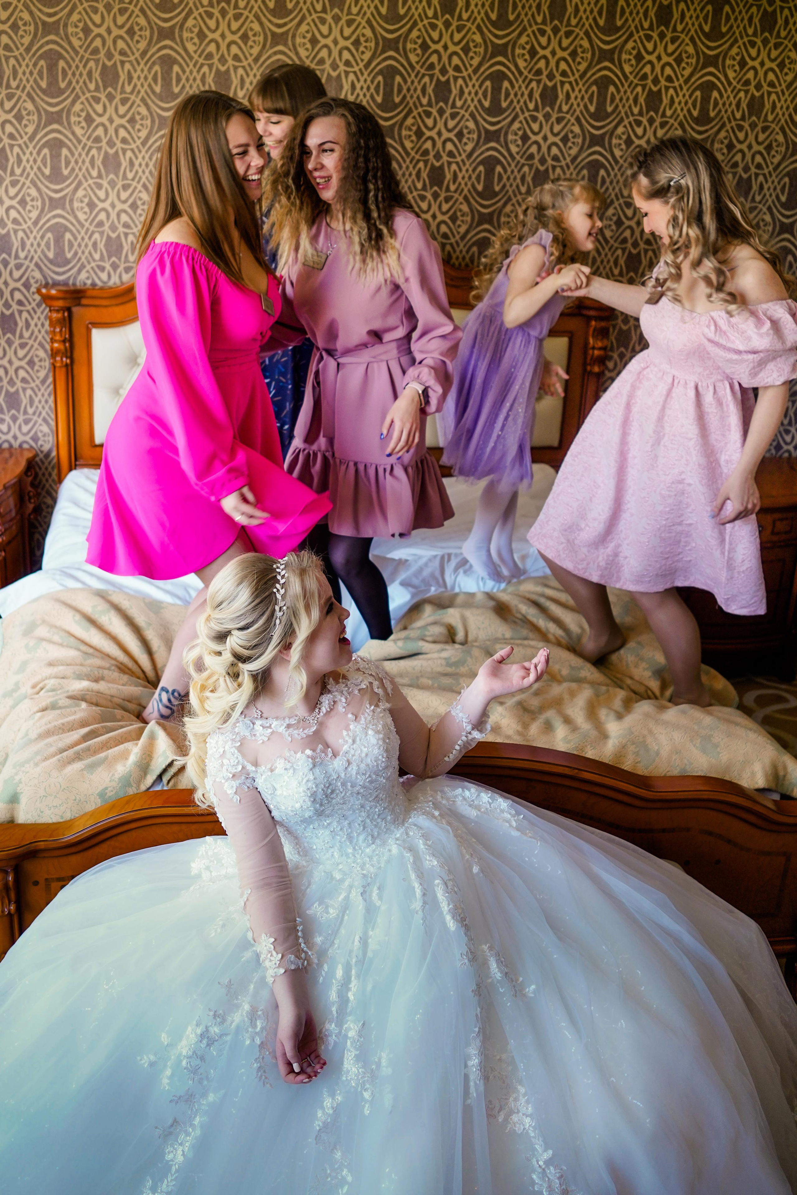 Свадебный день Алексея и Юлии 23.04.2022. Семейный и портретный фотограф в Екатеринбурге Анна Лобанова