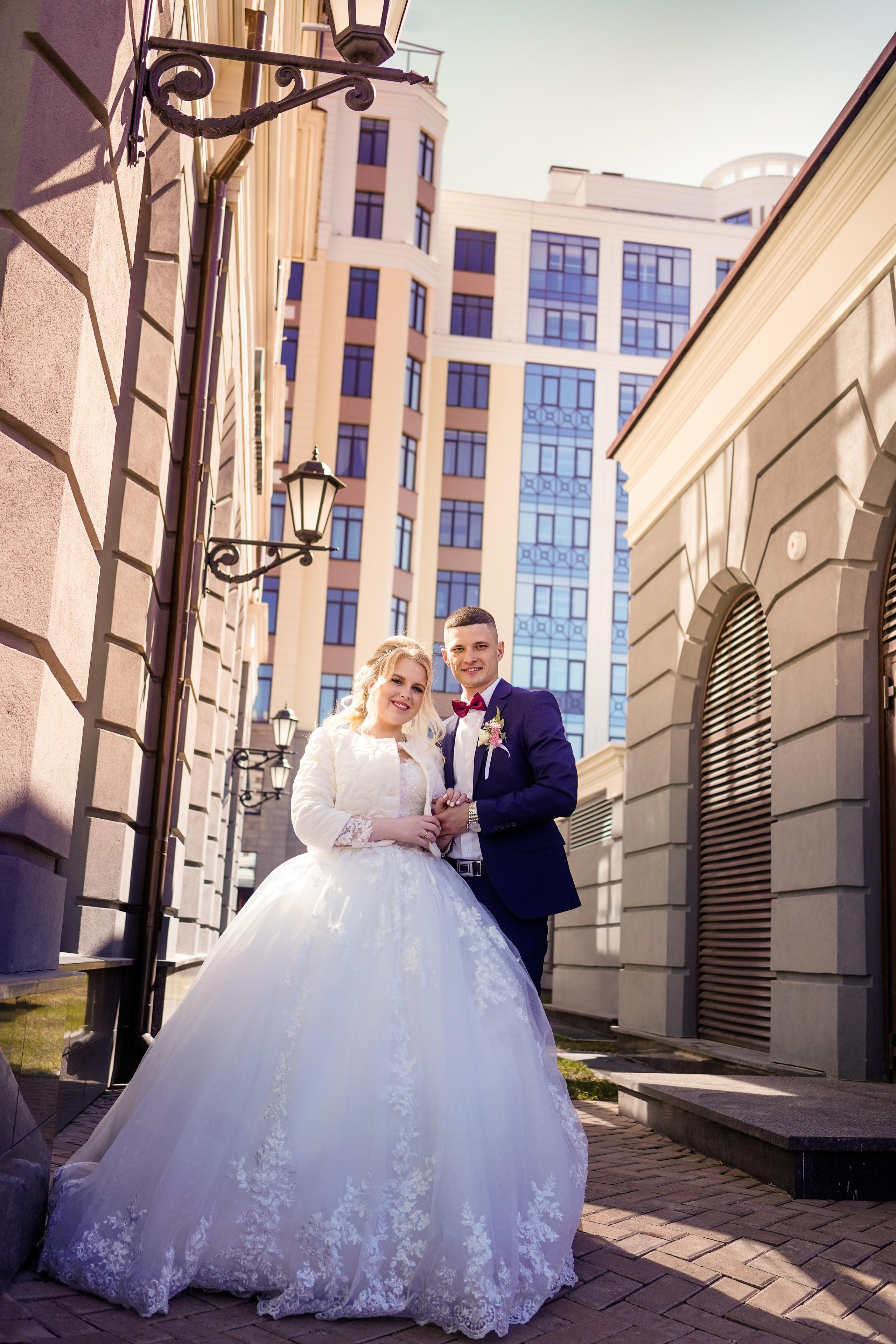 Свадебный день Алексея и Юлии 23.04.2022. Семейный и портретный фотограф в Екатеринбурге Анна Лобанова