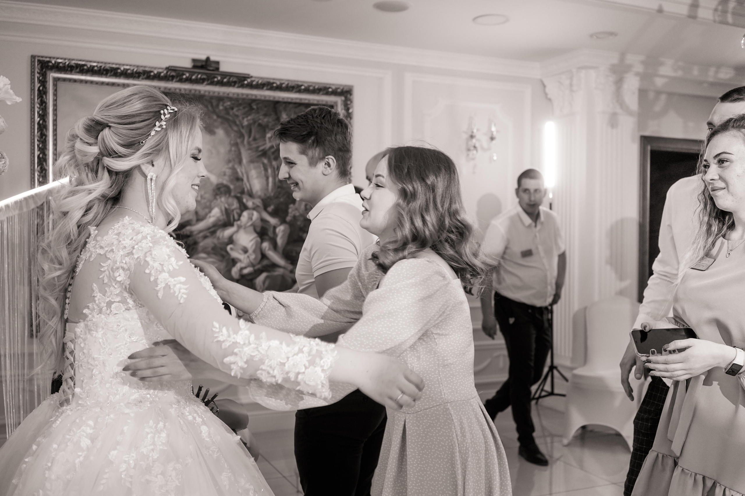 Свадебный день Алексея и Юлии 23.04.2022. Семейный и портретный фотограф в Екатеринбурге Анна Лобанова