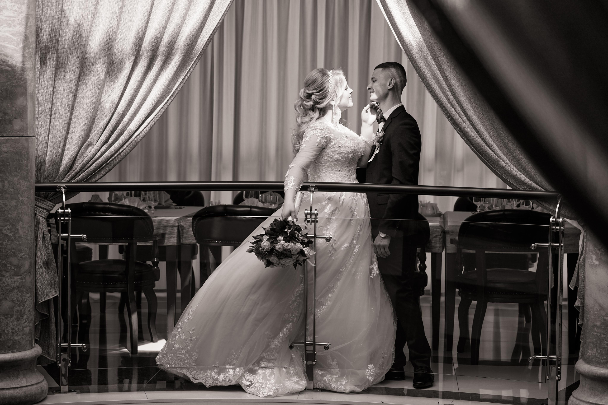 Свадебный день Алексея и Юлии 23.04.2022. Семейный и портретный фотограф в Екатеринбурге Анна Лобанова