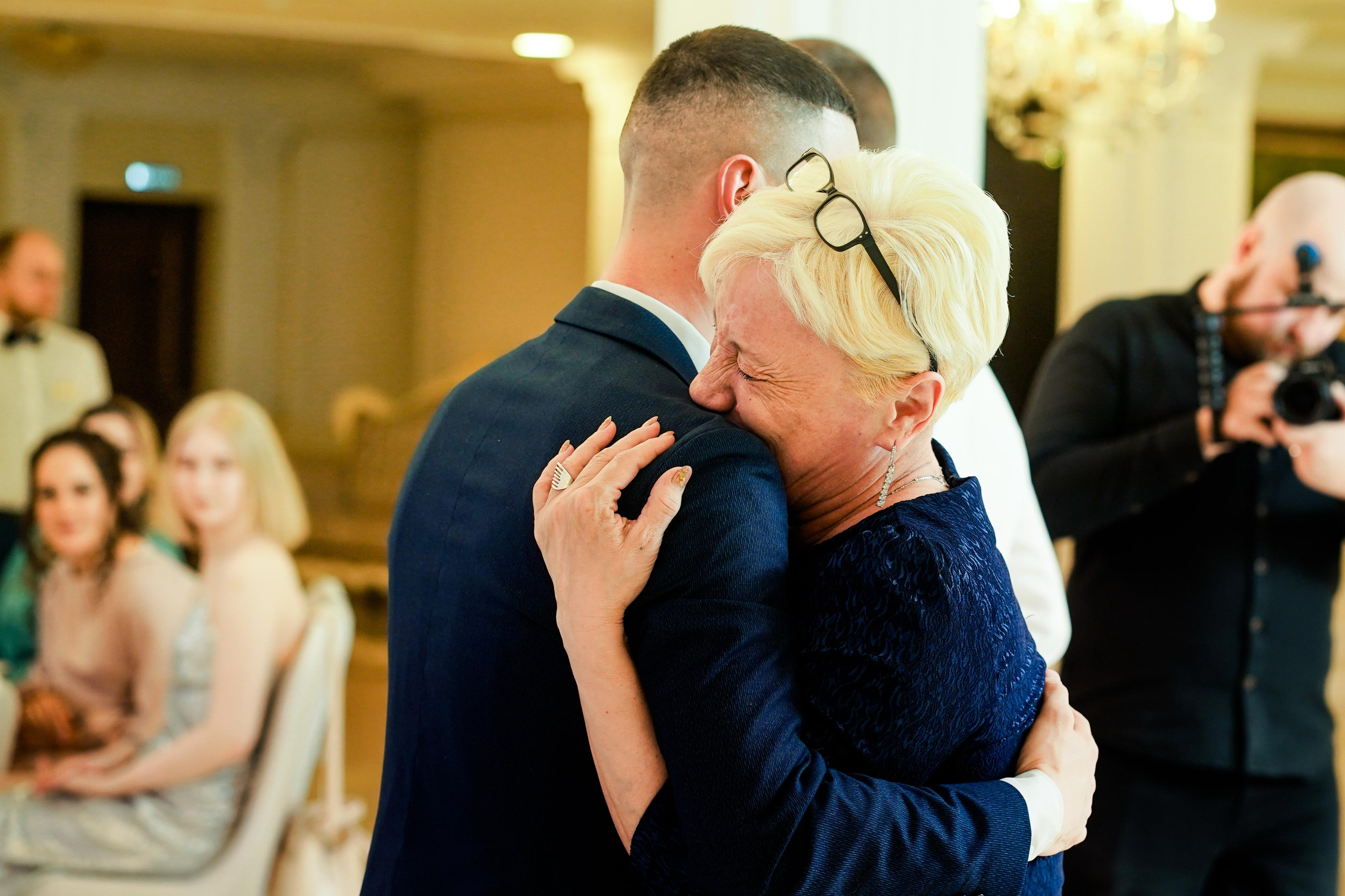 Свадебный день Алексея и Юлии 23.04.2022. Семейный и портретный фотограф в Екатеринбурге Анна Лобанова