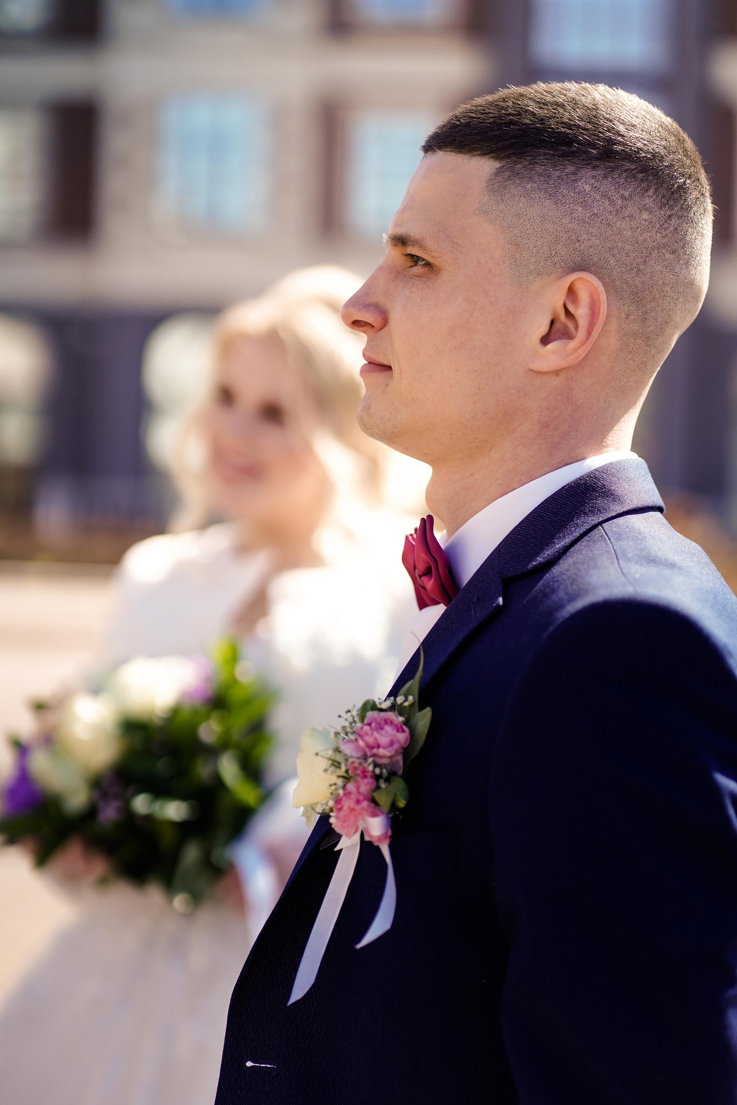 Свадебный день Алексея и Юлии 23.04.2022. Семейный и портретный фотограф в Екатеринбурге Анна Лобанова