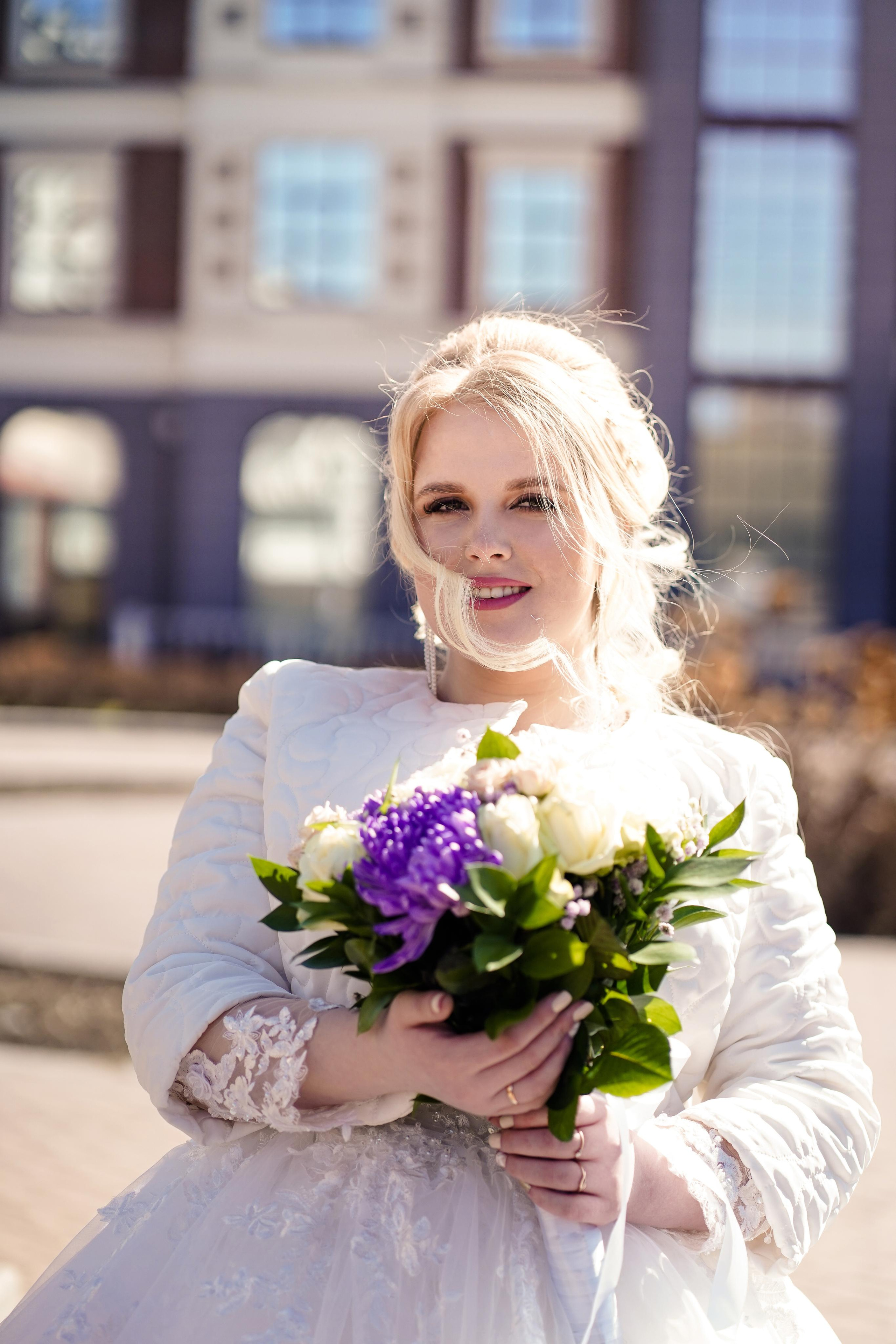 Свадебный день Алексея и Юлии 23.04.2022. Семейный и портретный фотограф в Екатеринбурге Анна Лобанова