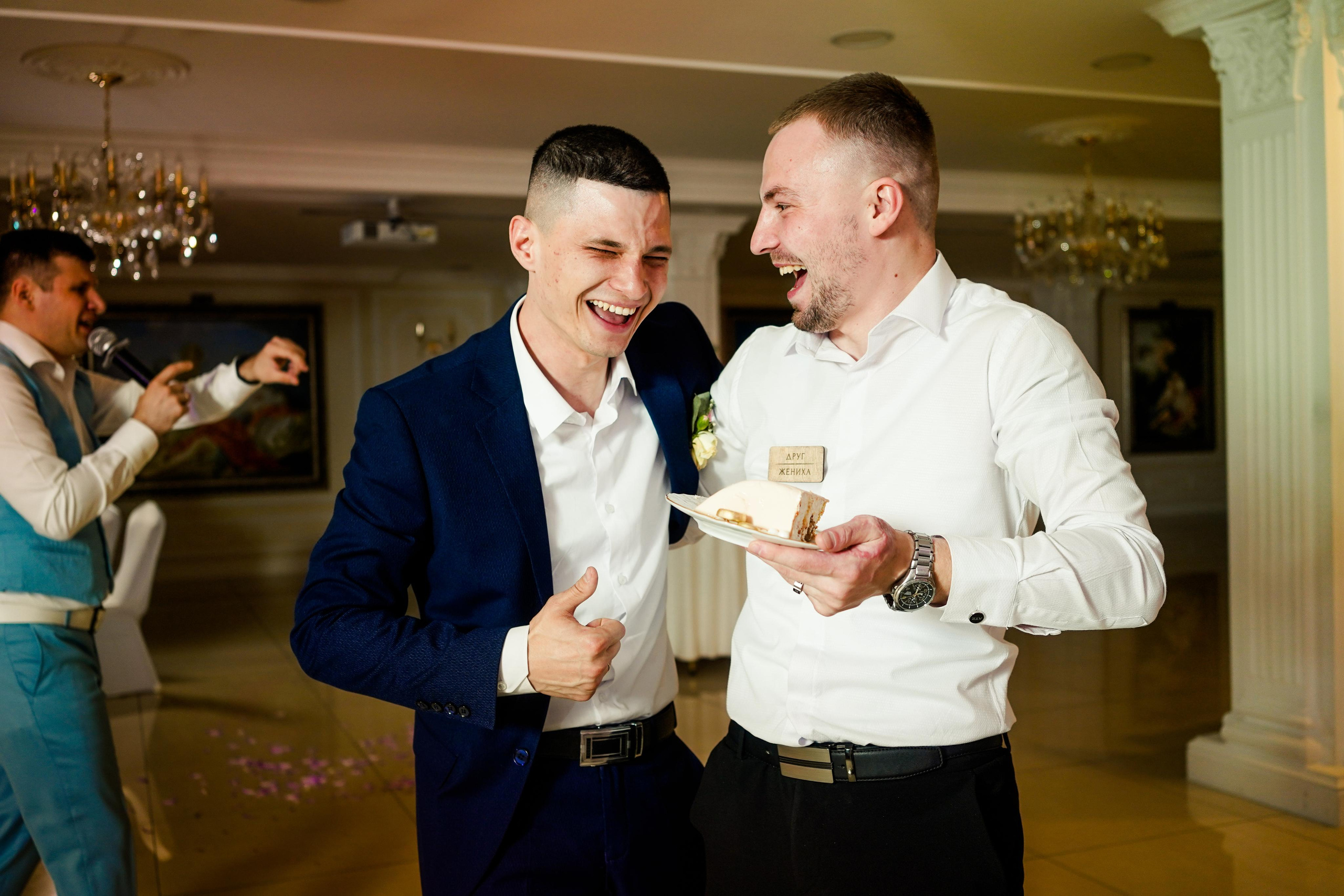 Свадебный день Алексея и Юлии 23.04.2022. Семейный и портретный фотограф в Екатеринбурге Анна Лобанова