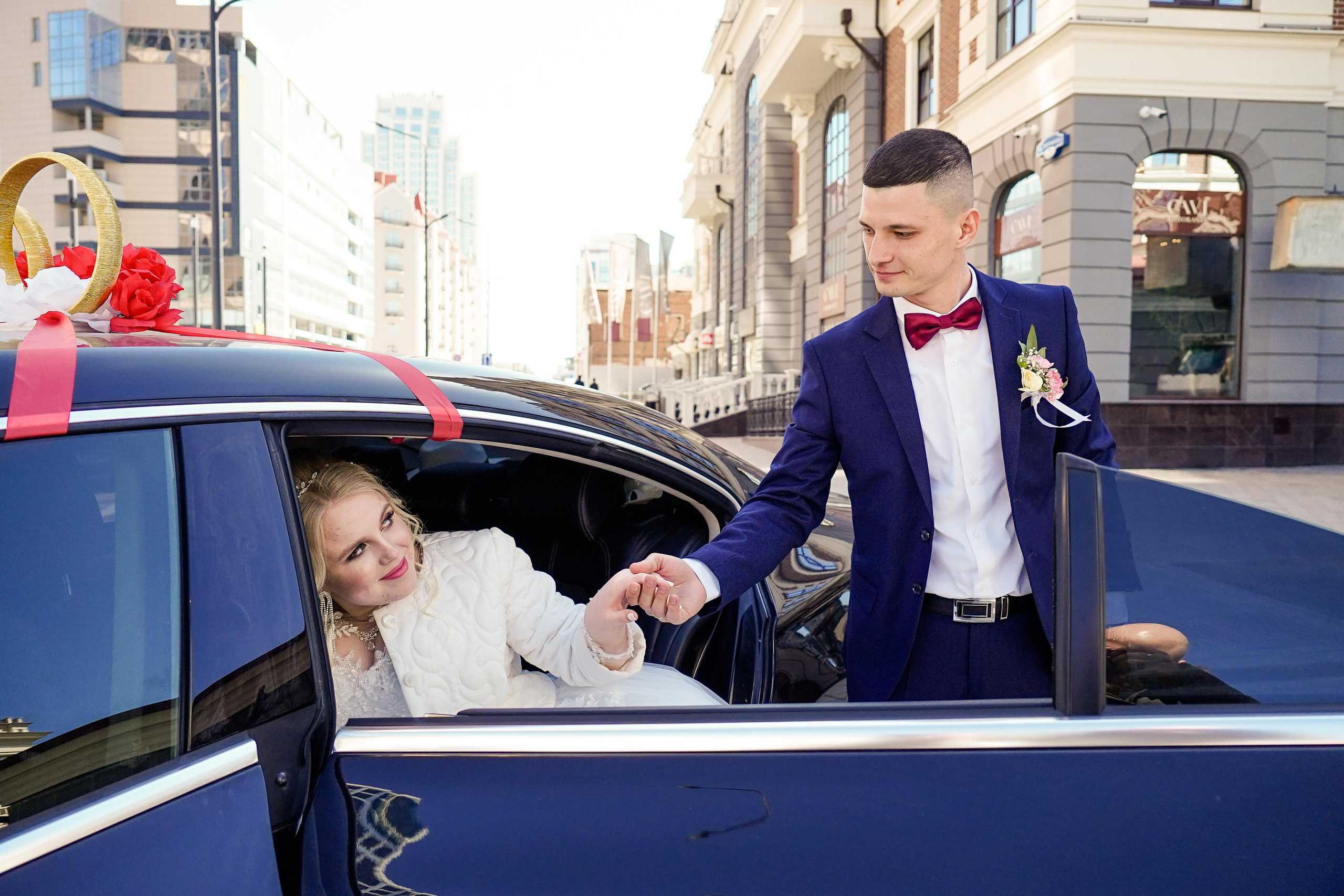 Свадебный день Алексея и Юлии 23.04.2022. Семейный и портретный фотограф в Екатеринбурге Анна Лобанова