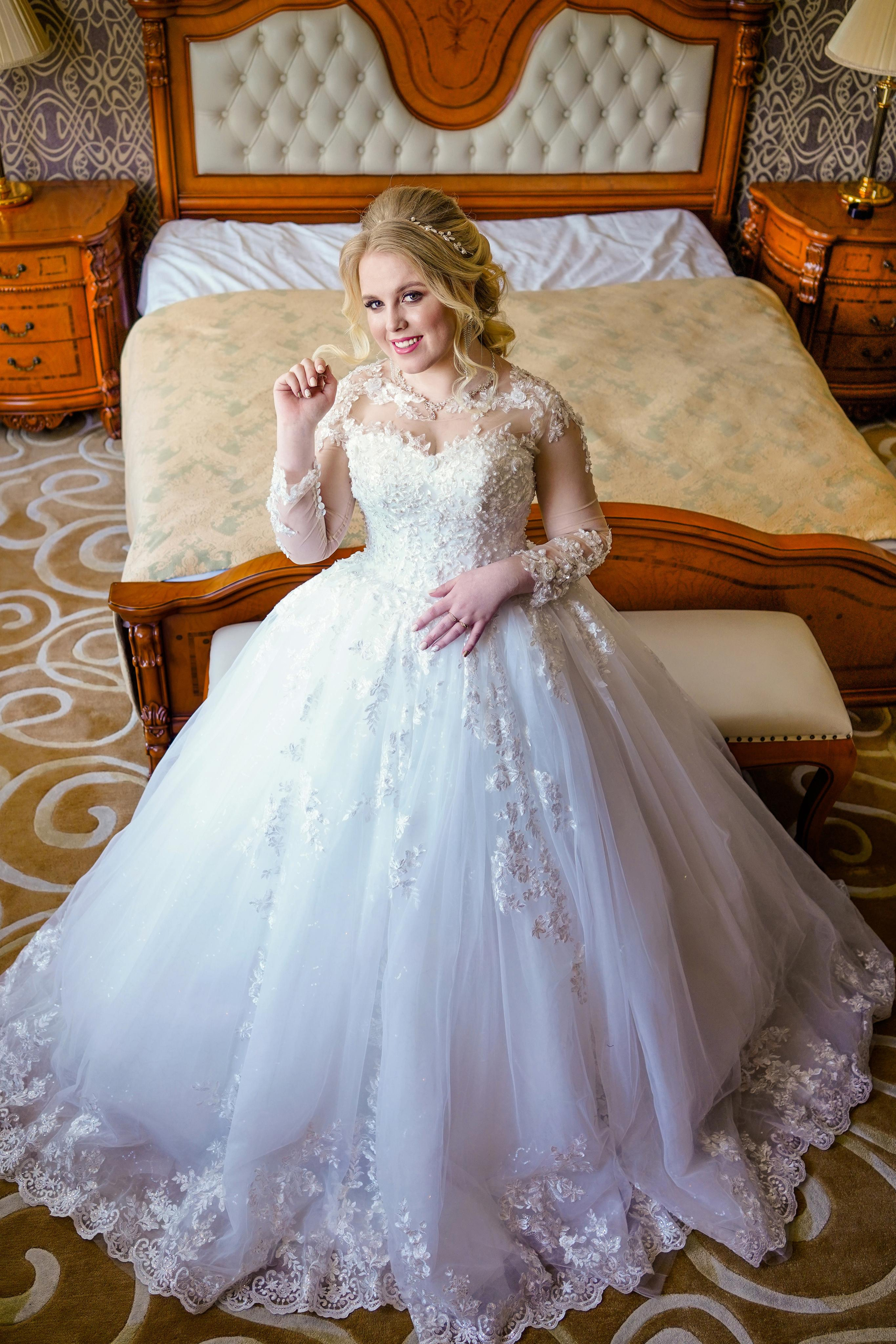 Свадебный день Алексея и Юлии 23.04.2022. Семейный и портретный фотограф в Екатеринбурге Анна Лобанова