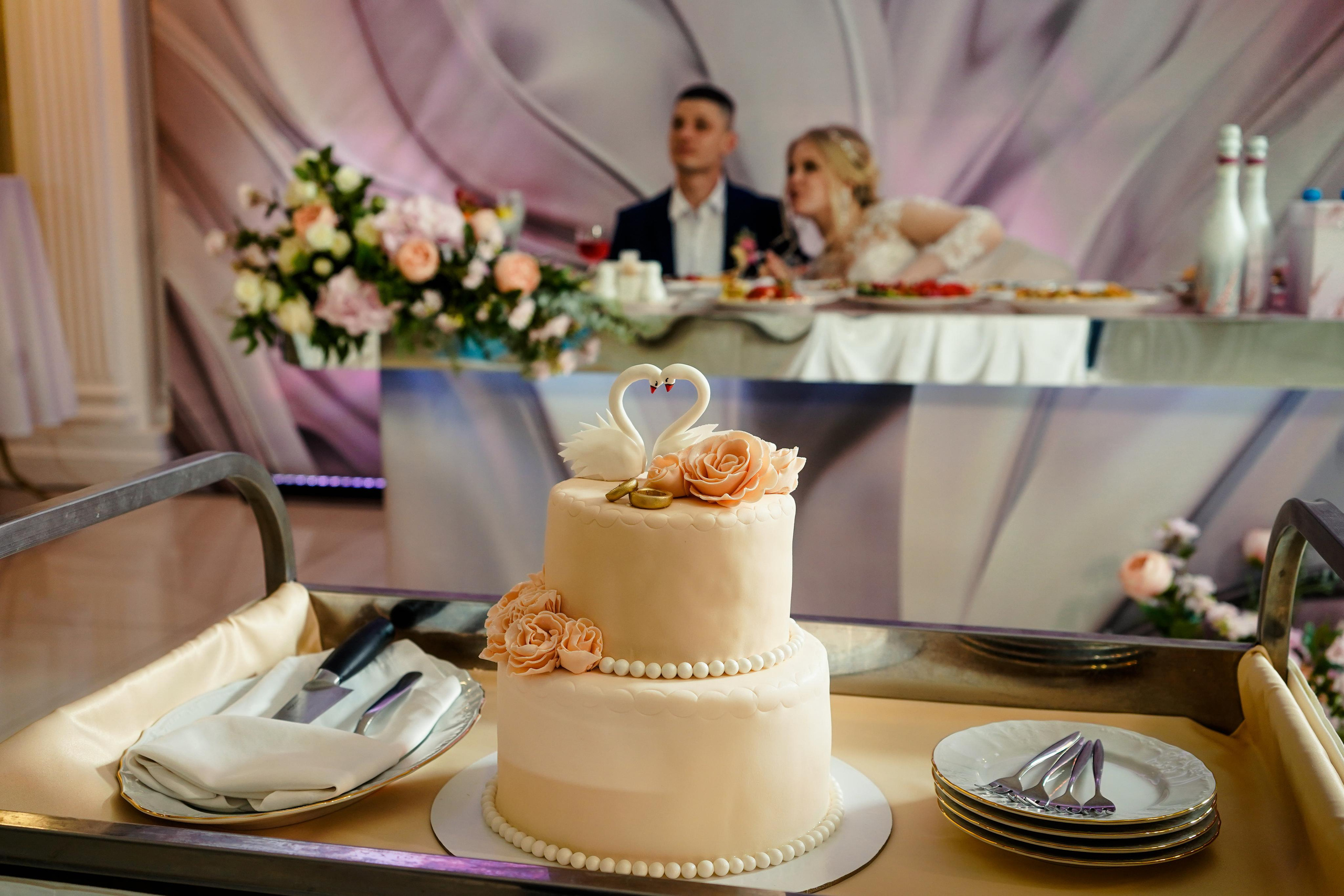 Свадебный день Алексея и Юлии 23.04.2022. Семейный и портретный фотограф в Екатеринбурге Анна Лобанова