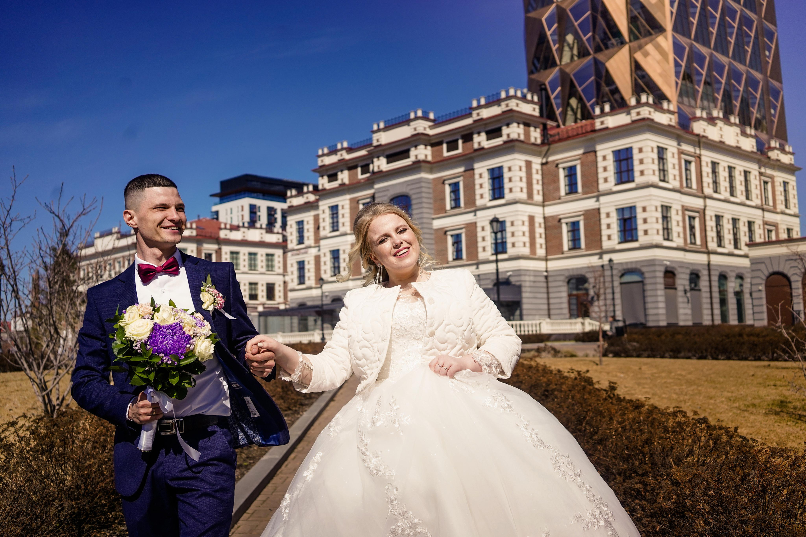 Свадебный день Алексея и Юлии 23.04.2022. Семейный и портретный фотограф в Екатеринбурге Анна Лобанова