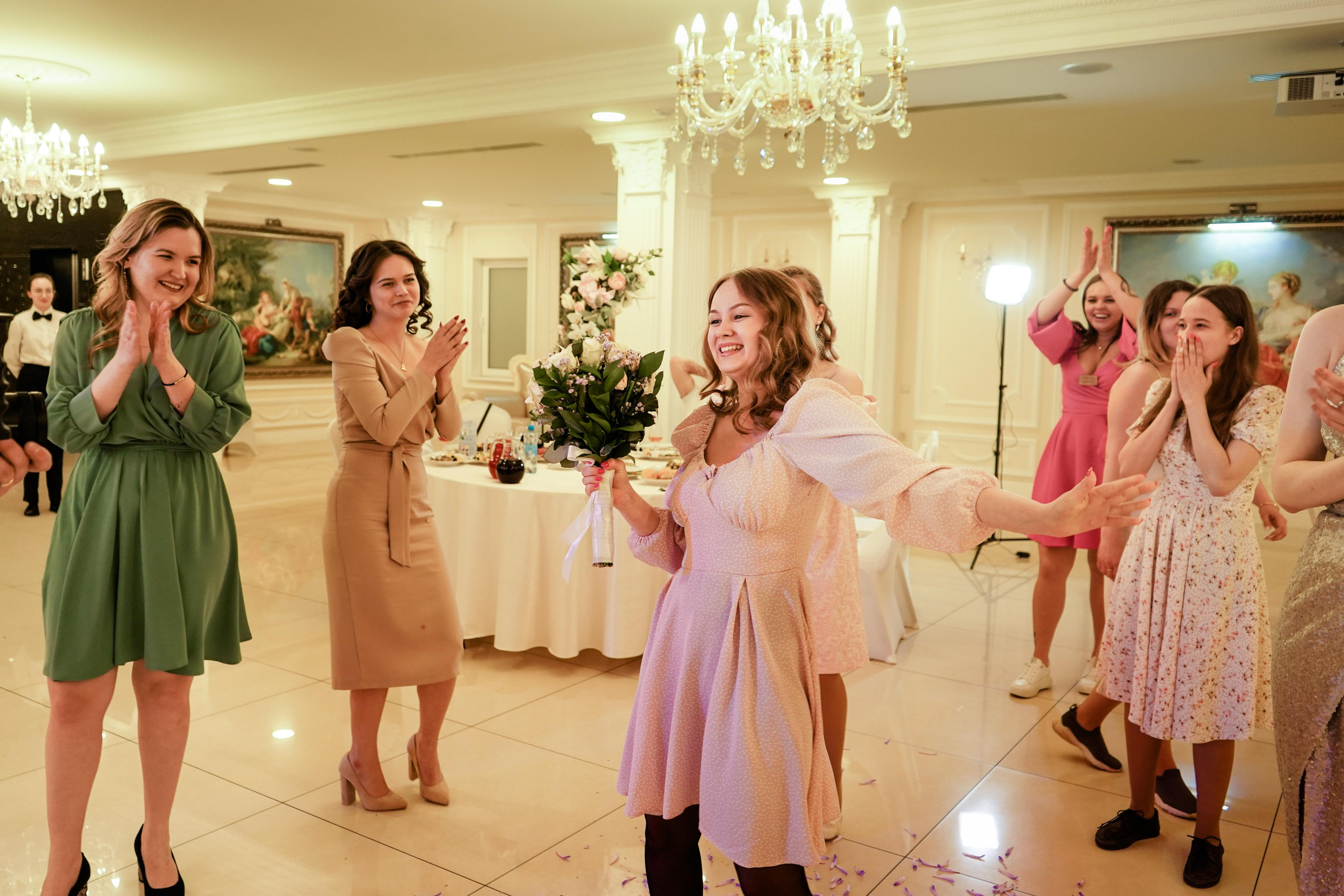 Свадебный день Алексея и Юлии 23.04.2022. Семейный и портретный фотограф в Екатеринбурге Анна Лобанова