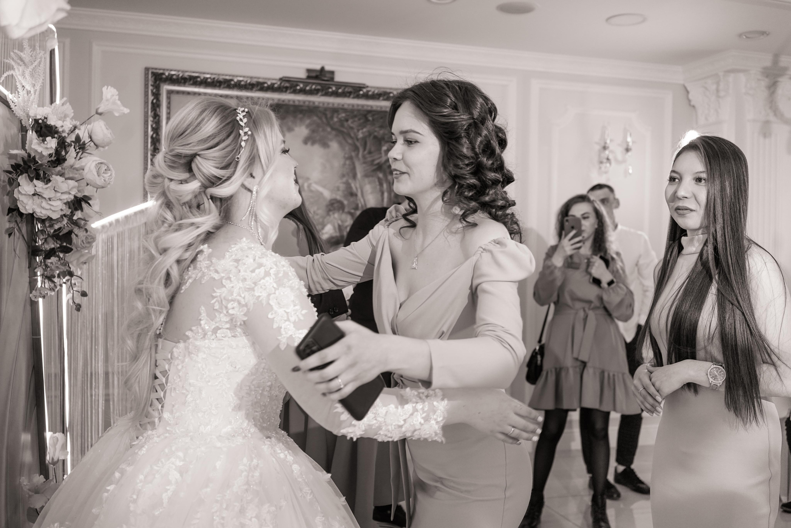 Свадебный день Алексея и Юлии 23.04.2022. Семейный и портретный фотограф в Екатеринбурге Анна Лобанова