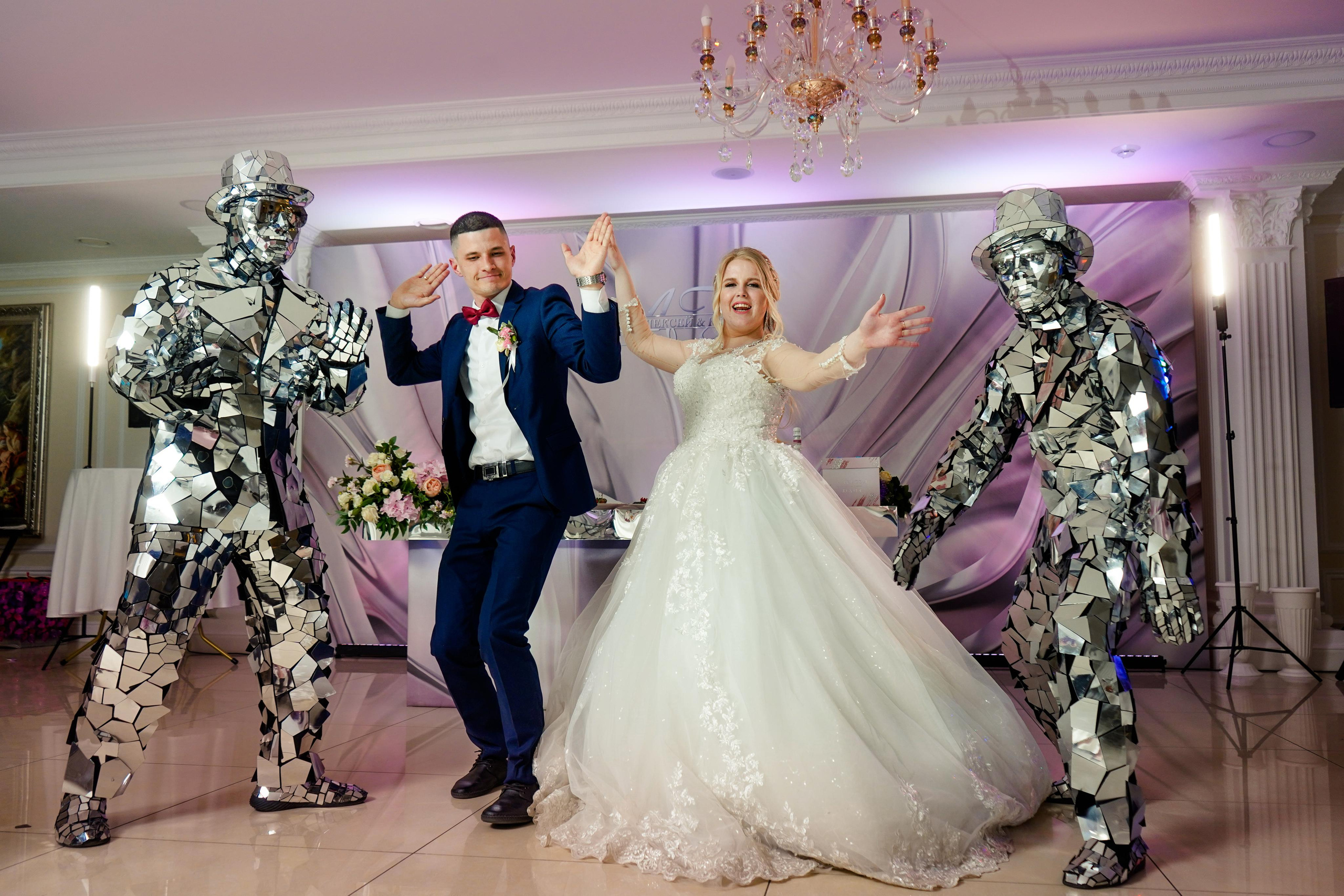 Свадебный день Алексея и Юлии 23.04.2022. Семейный и портретный фотограф в Екатеринбурге Анна Лобанова