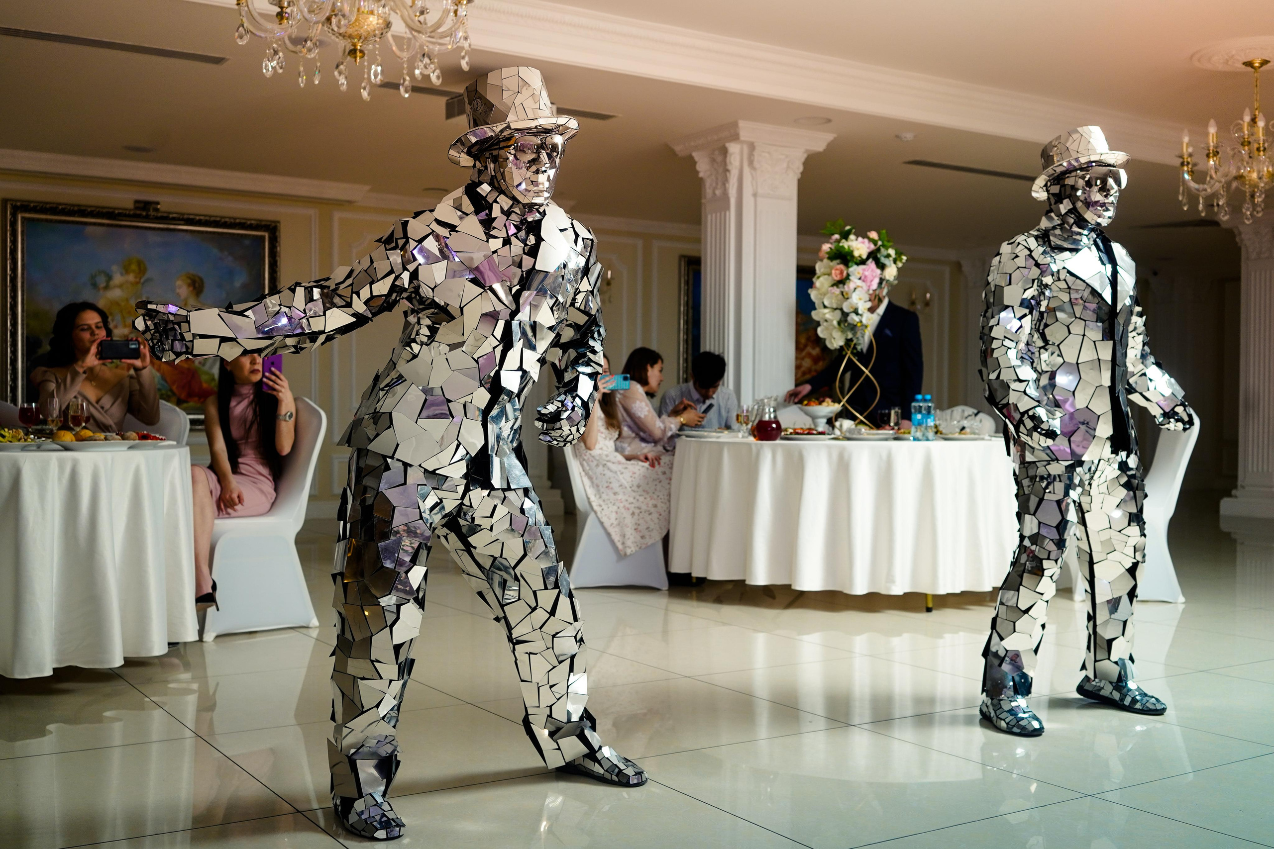 Свадебный день Алексея и Юлии 23.04.2022. Семейный и портретный фотограф в Екатеринбурге Анна Лобанова