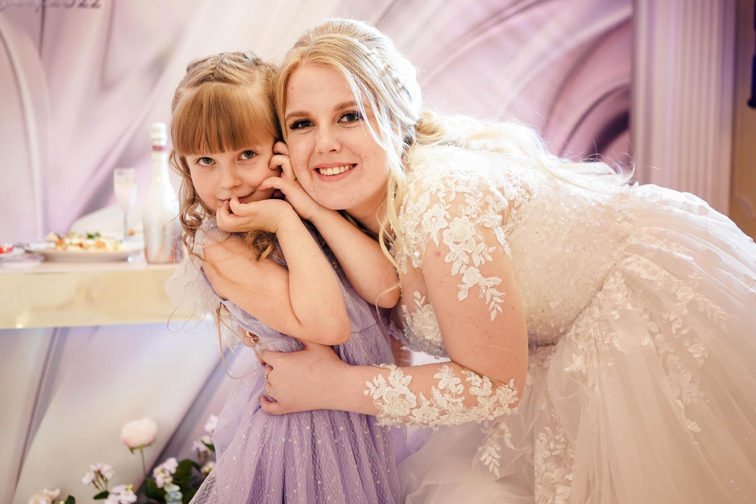 Свадебный день Алексея и Юлии 23.04.2022. Семейный и портретный фотограф в Екатеринбурге Анна Лобанова