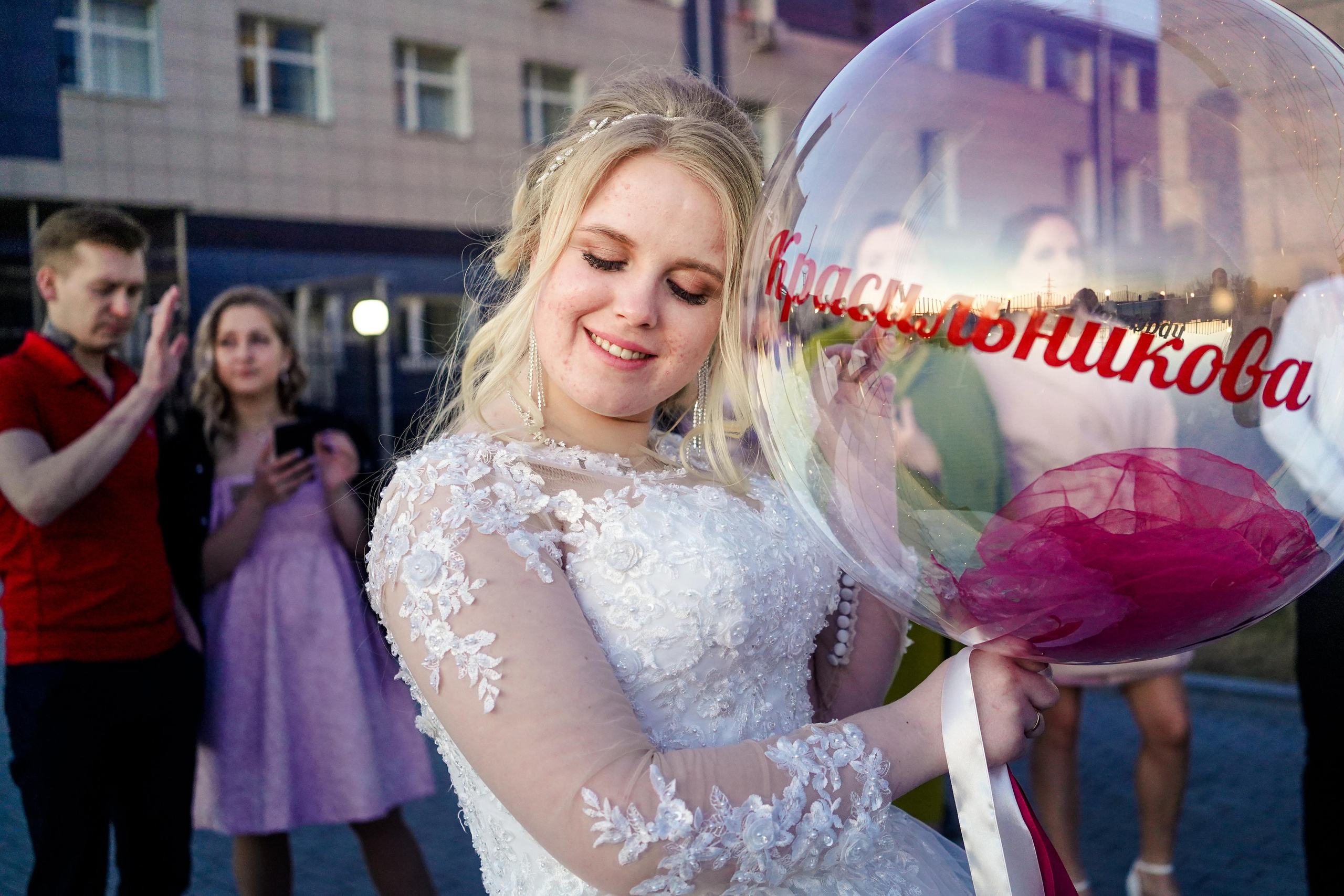 Свадебный день Алексея и Юлии 23.04.2022. Семейный и портретный фотограф в Екатеринбурге Анна Лобанова
