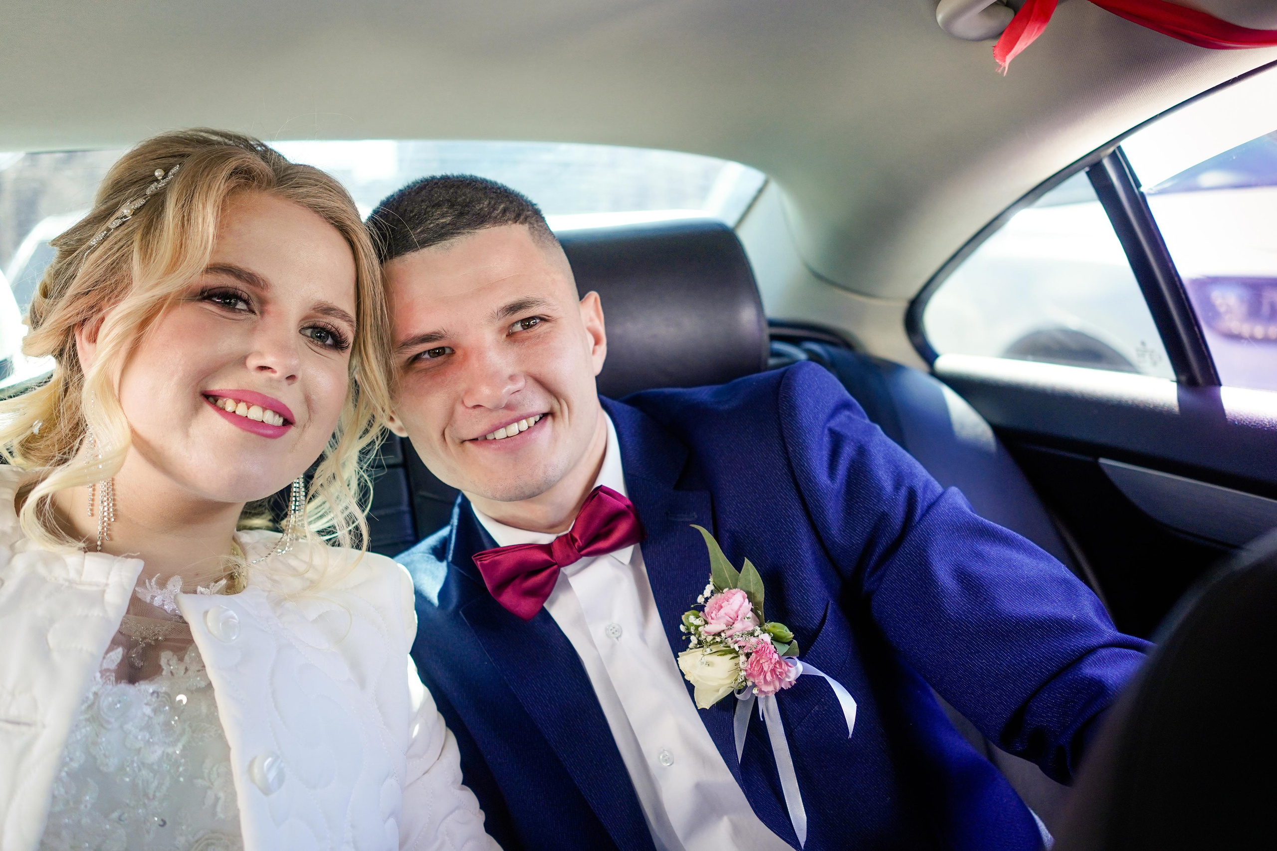 Свадебный день Алексея и Юлии 23.04.2022. Семейный и портретный фотограф в Екатеринбурге Анна Лобанова