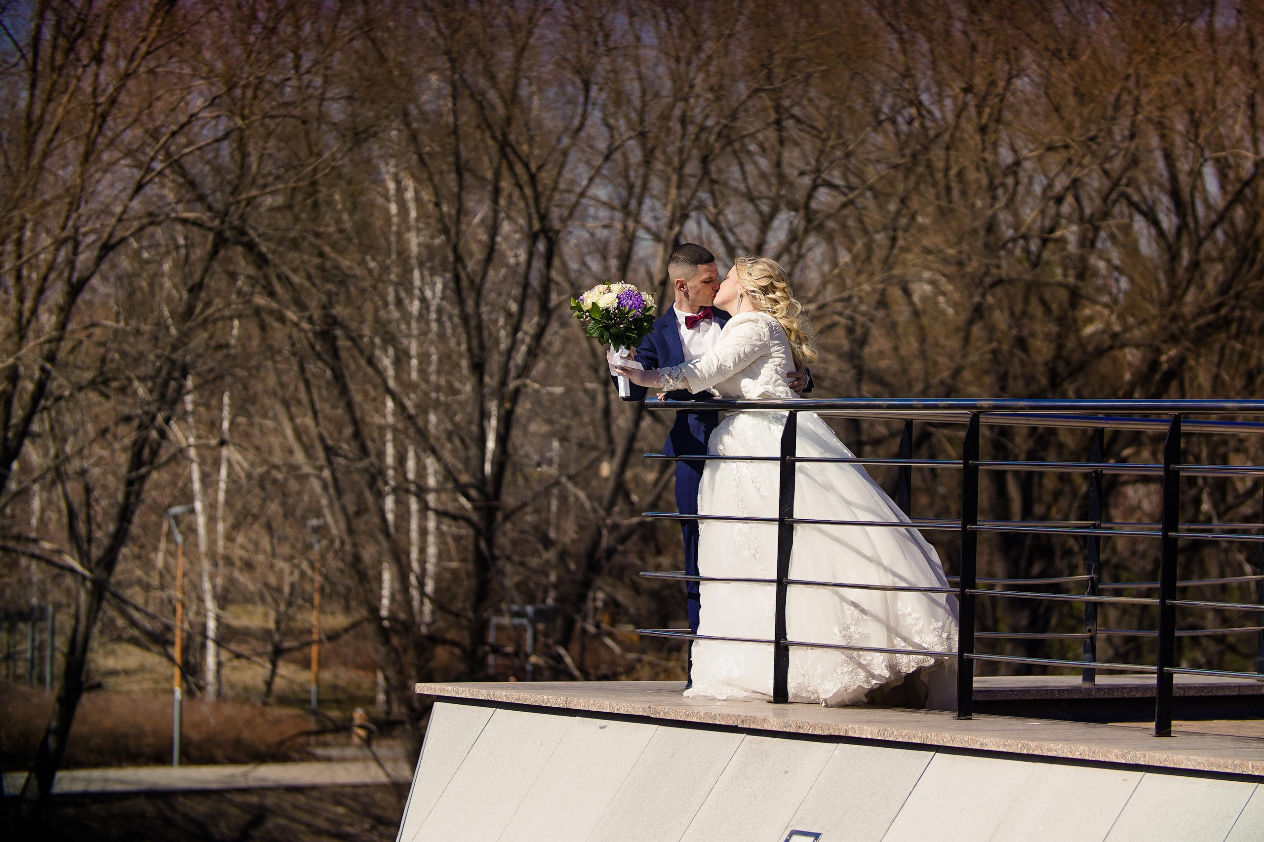 Свадебный день Алексея и Юлии 23.04.2022. Семейный и портретный фотограф в Екатеринбурге Анна Лобанова