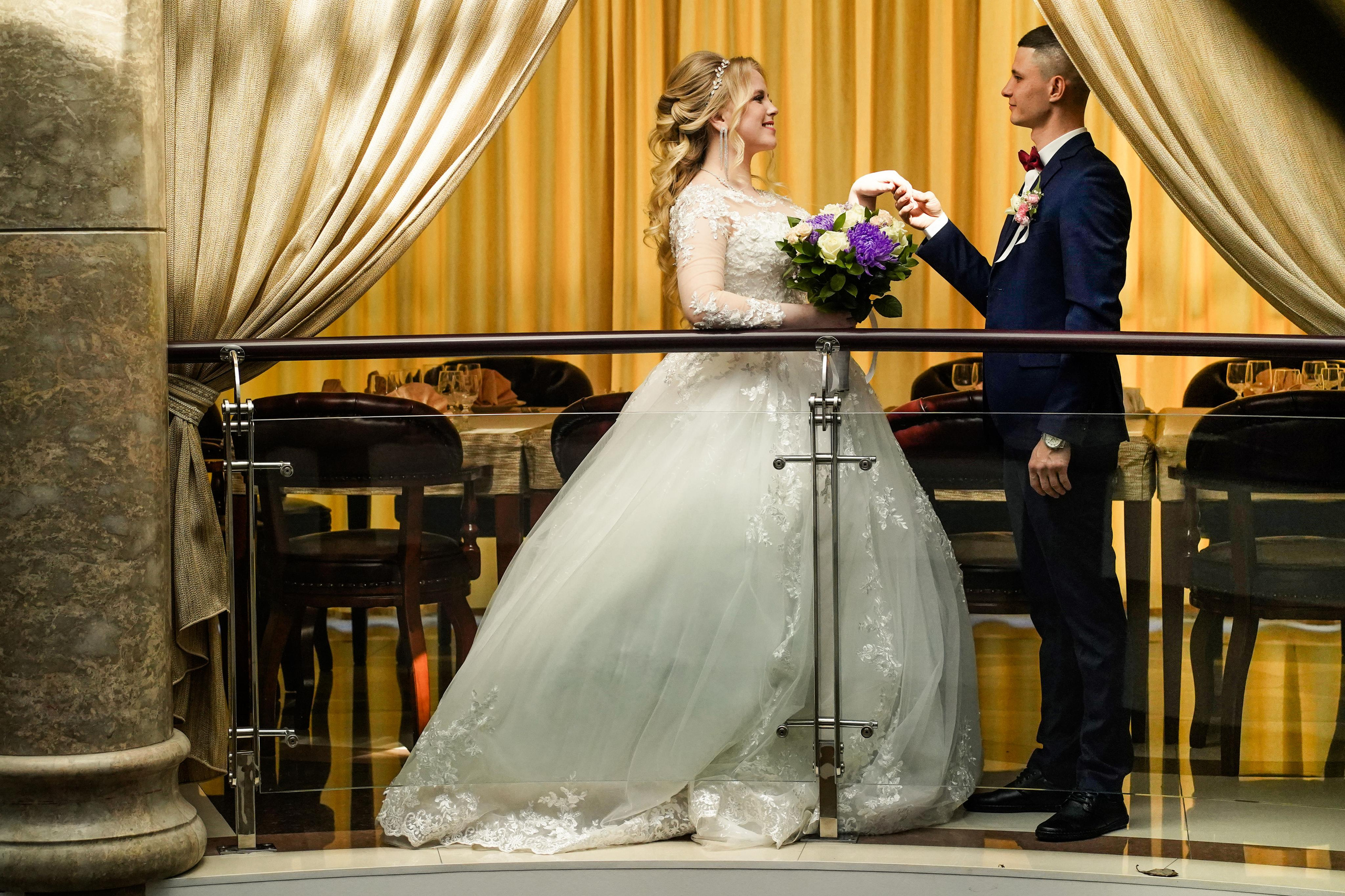 Свадебный день Алексея и Юлии 23.04.2022. Семейный и портретный фотограф в Екатеринбурге Анна Лобанова