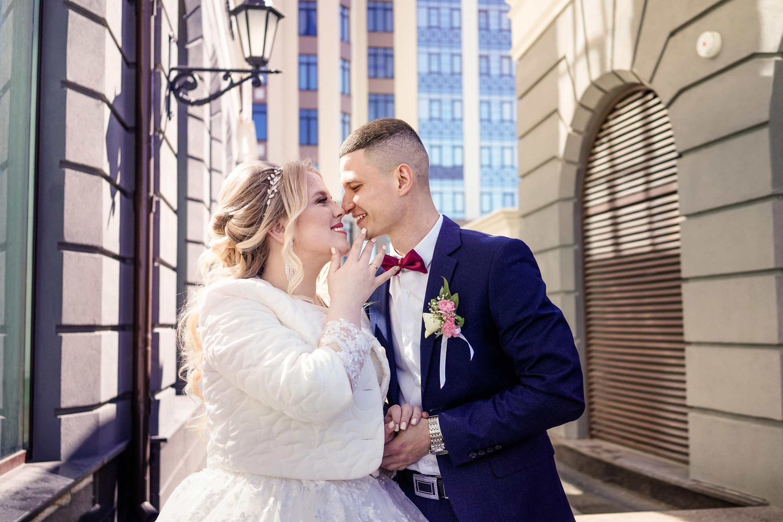 Свадебный день Алексея и Юлии 23.04.2022. Семейный и портретный фотограф в Екатеринбурге Анна Лобанова