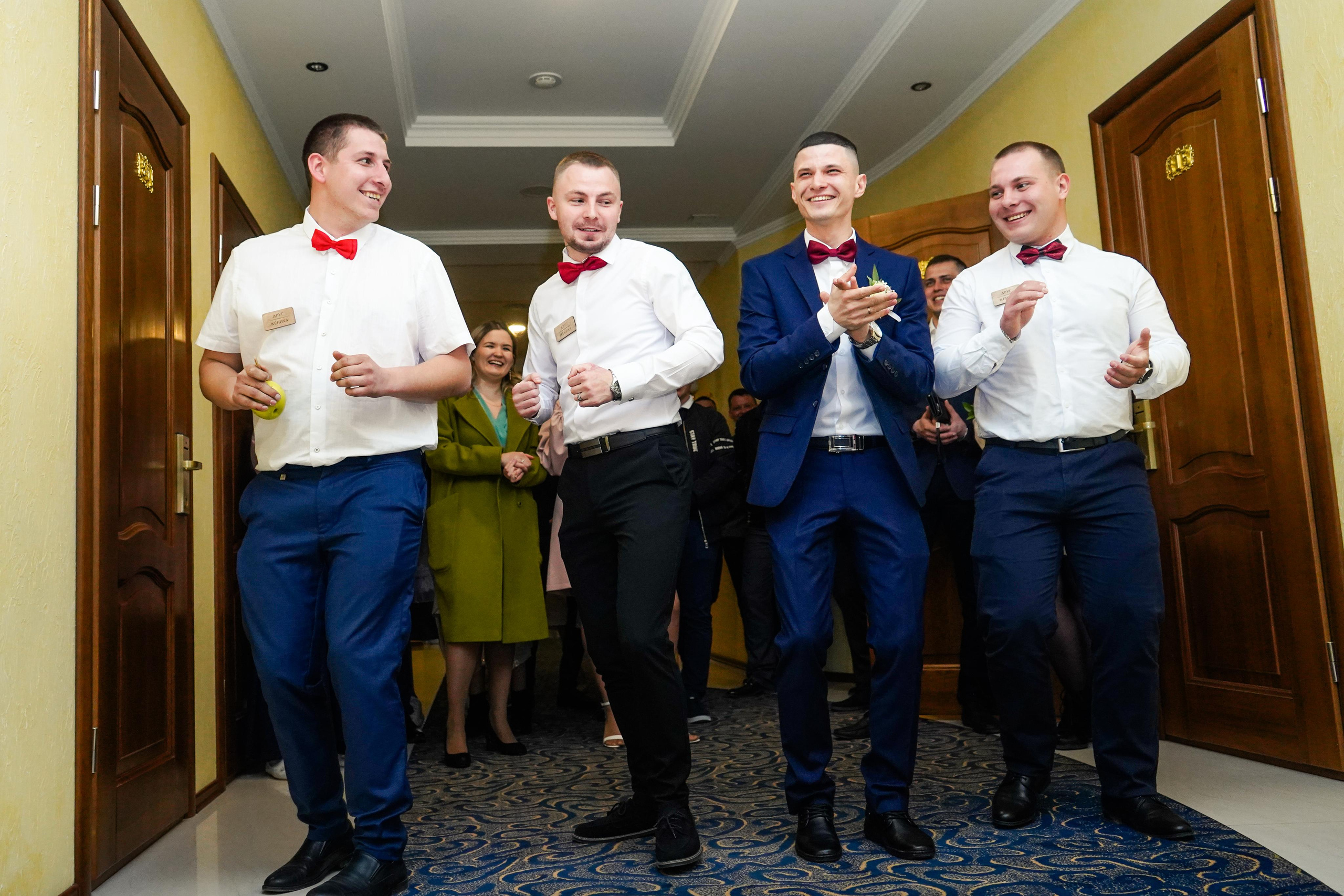 Свадебный день Алексея и Юлии 23.04.2022. Семейный и портретный фотограф в Екатеринбурге Анна Лобанова