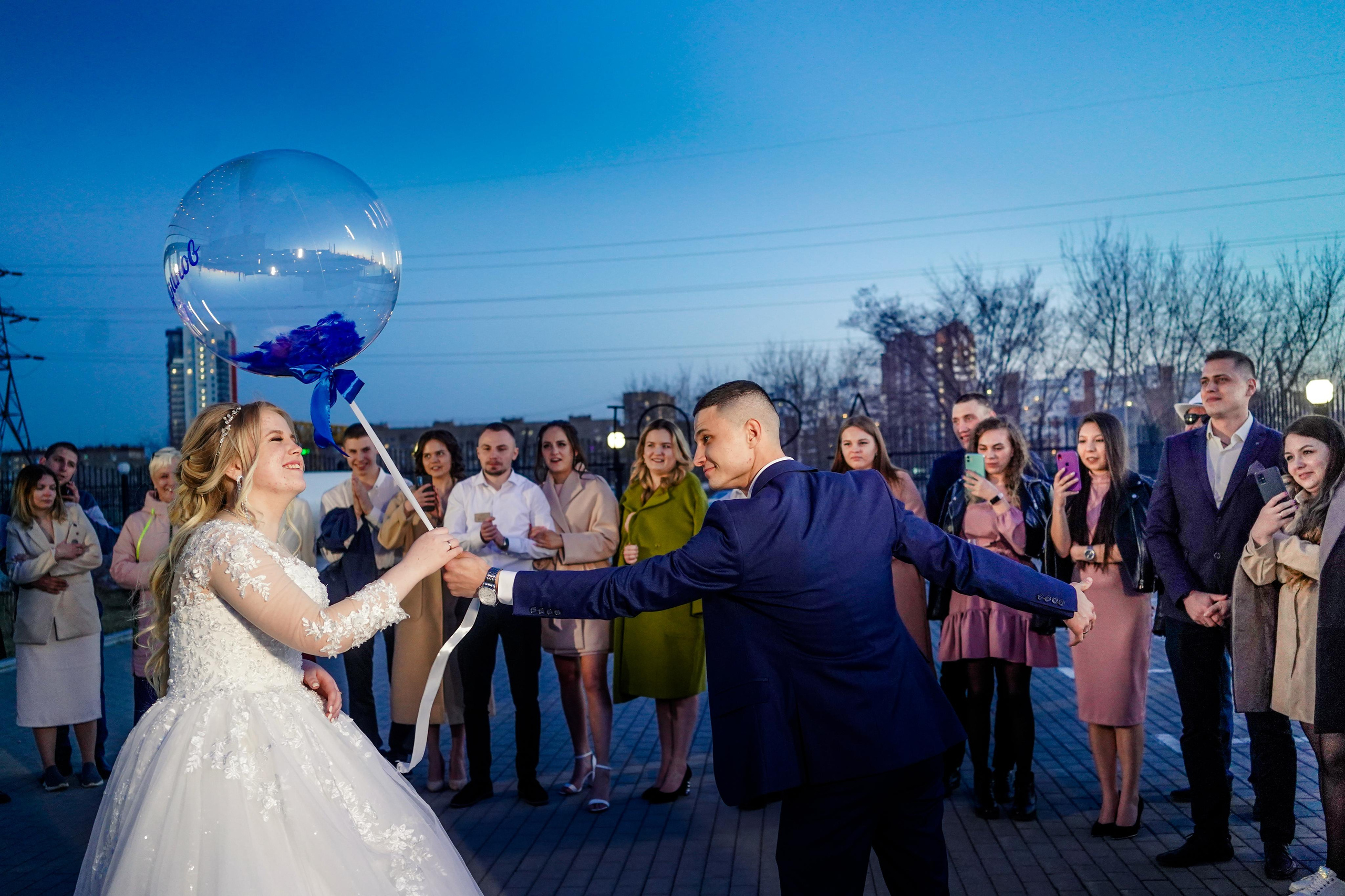 Свадебный день Алексея и Юлии 23.04.2022. Семейный и портретный фотограф в Екатеринбурге Анна Лобанова