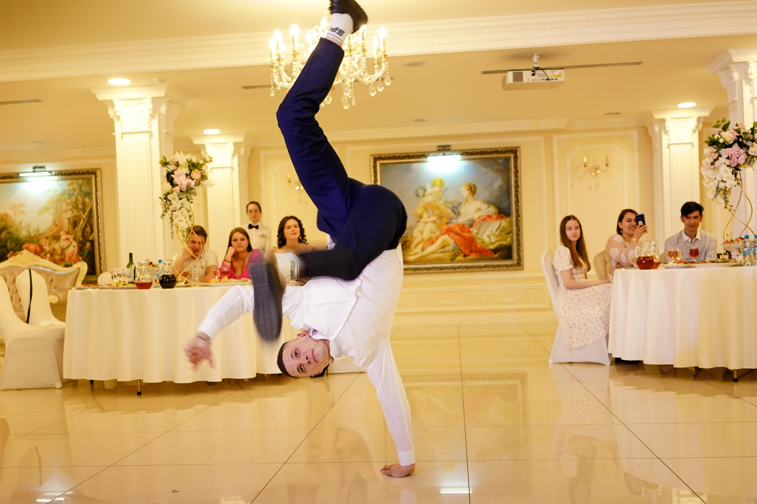Свадебный день Алексея и Юлии 23.04.2022. Семейный и портретный фотограф в Екатеринбурге Анна Лобанова