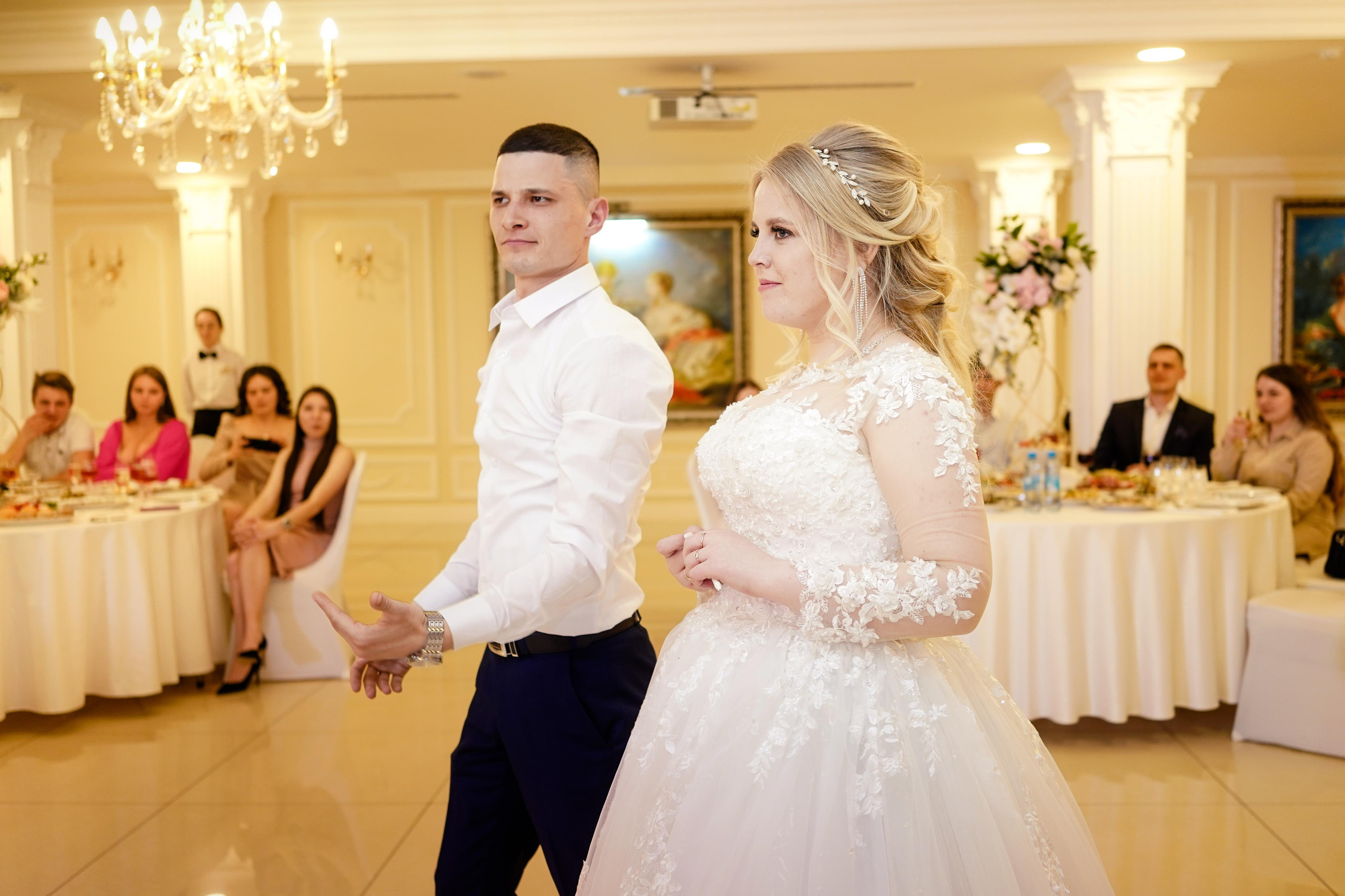 Свадебный день Алексея и Юлии 23.04.2022. Семейный и портретный фотограф в Екатеринбурге Анна Лобанова