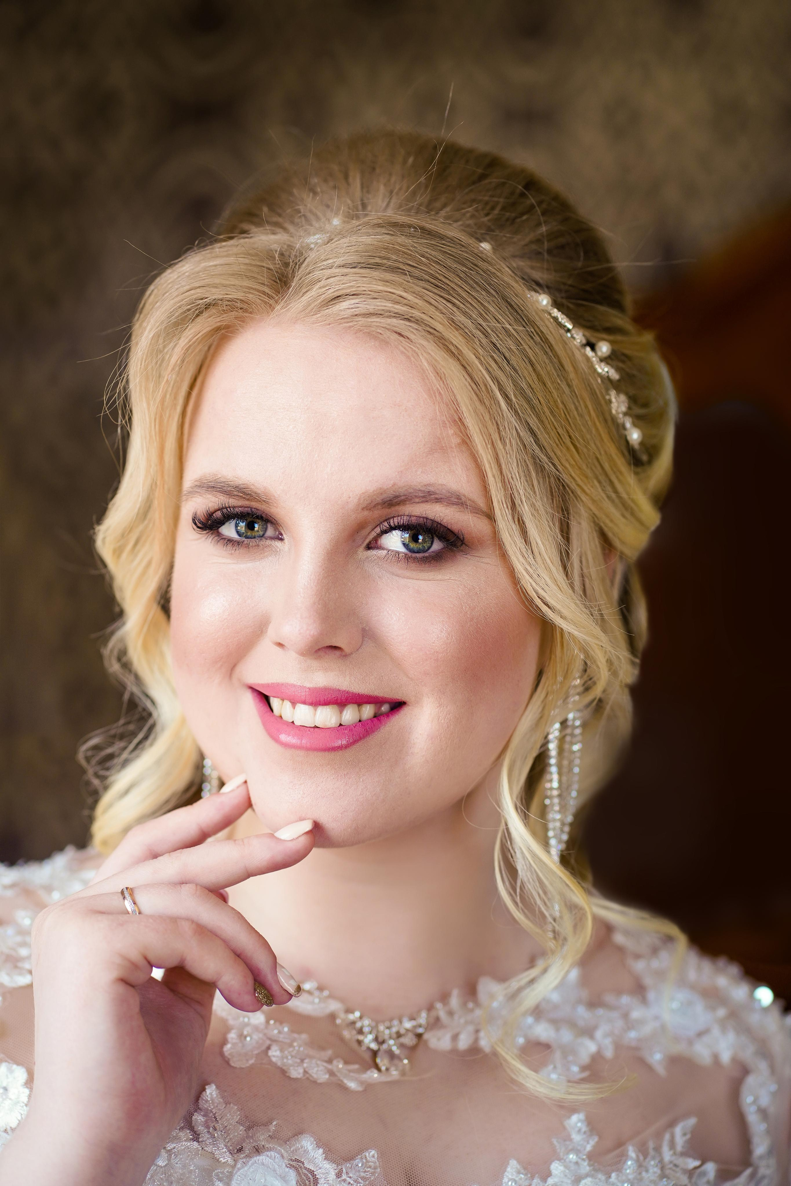 Свадебный день Алексея и Юлии 23.04.2022. Семейный и портретный фотограф в Екатеринбурге Анна Лобанова