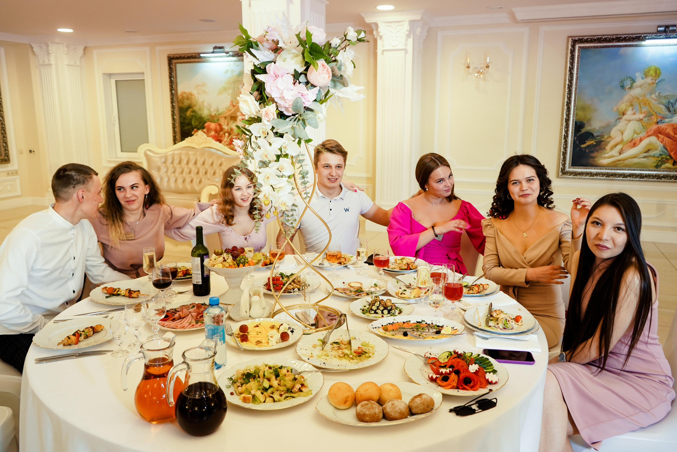 Свадебный день Алексея и Юлии 23.04.2022. Семейный и портретный фотограф в Екатеринбурге Анна Лобанова