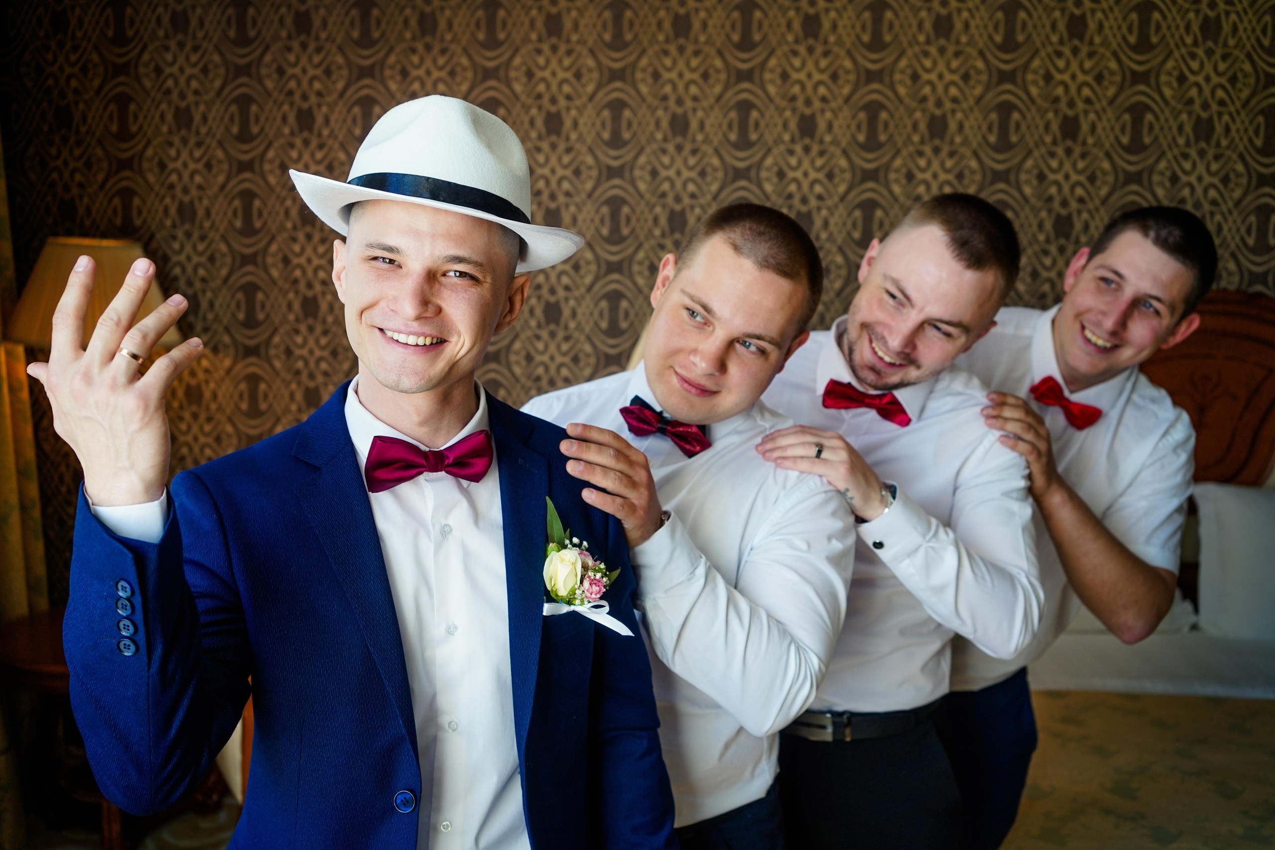 Свадебный день Алексея и Юлии 23.04.2022. Семейный и портретный фотограф в Екатеринбурге Анна Лобанова