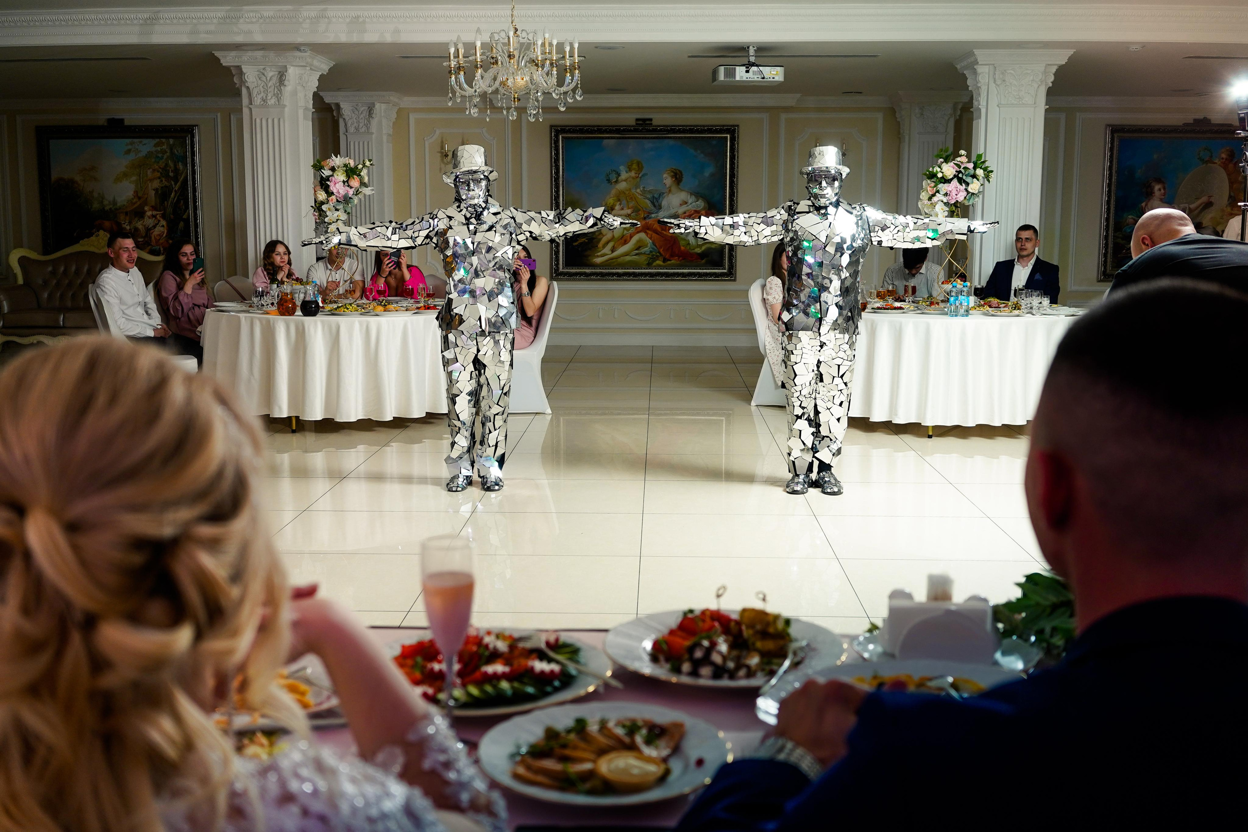 Свадебный день Алексея и Юлии 23.04.2022. Семейный и портретный фотограф в Екатеринбурге Анна Лобанова