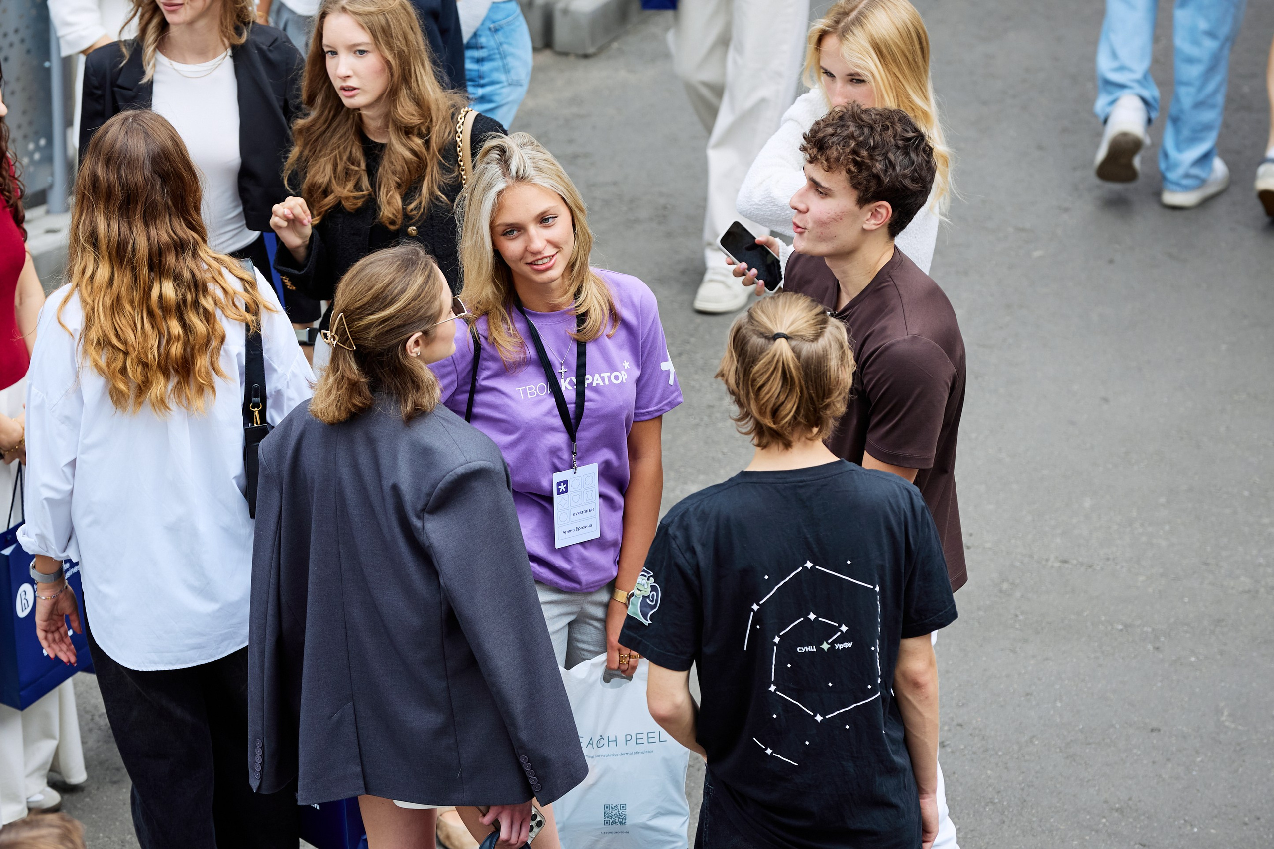 День знаний ВШБ 2025. Фотограф Иван Косарев