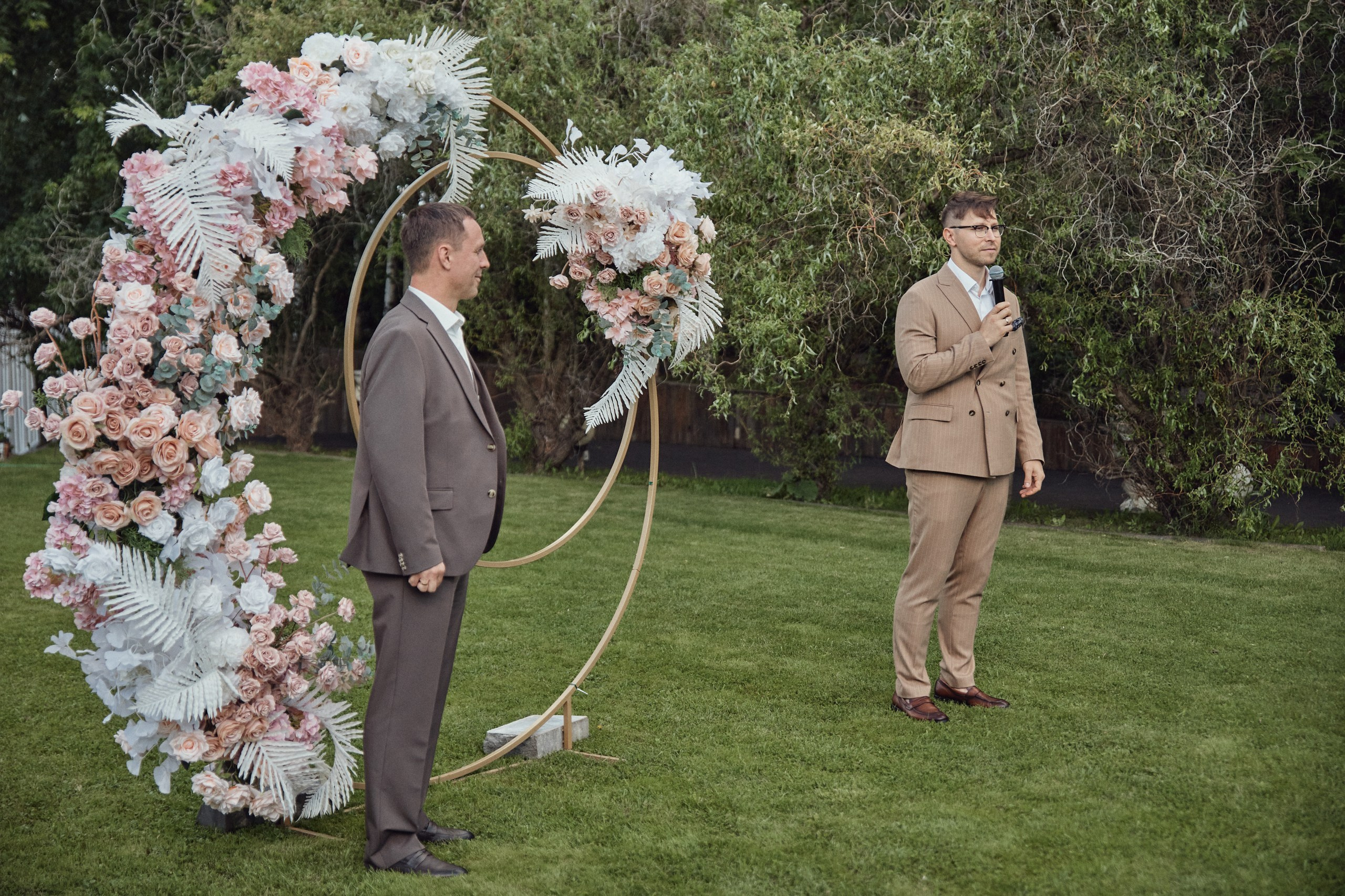 Счастье здесь. Свадебный фотограф Антон Артюшин. Работаю в Нижнем Новгороде и Москве
