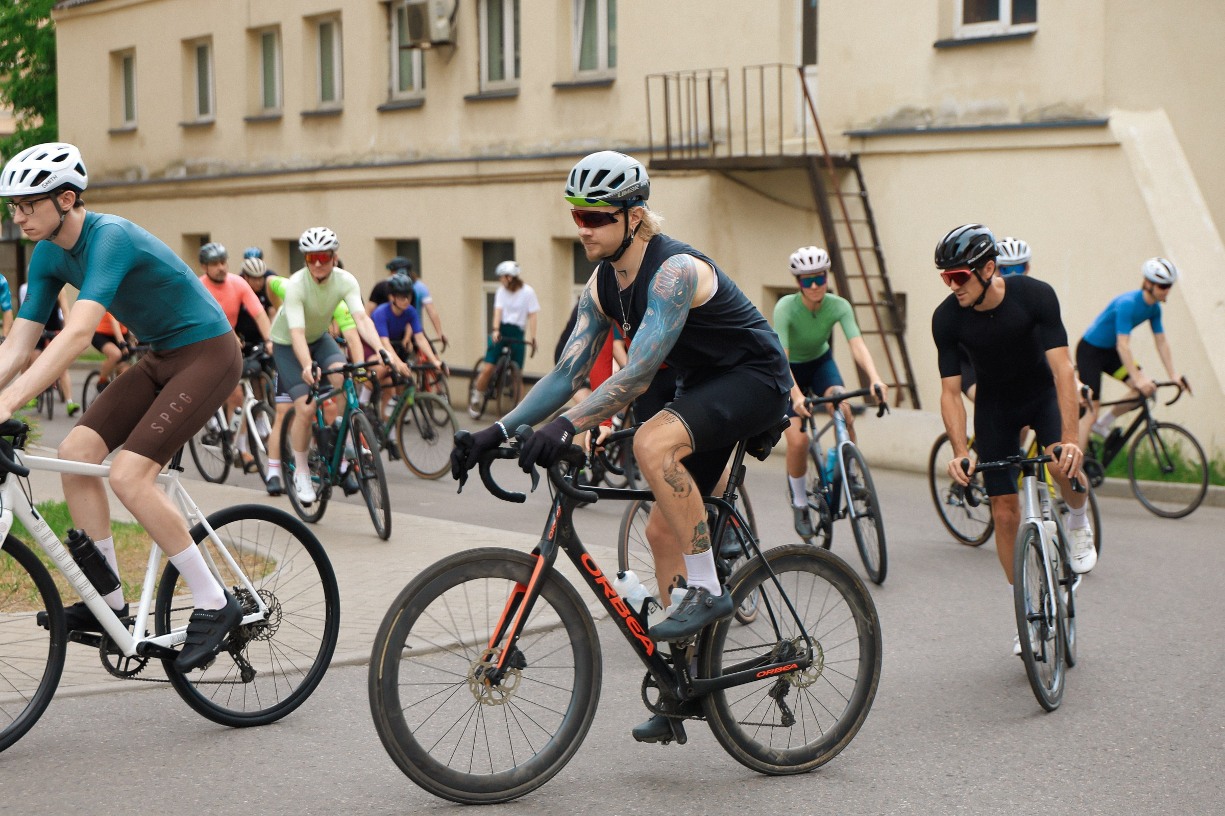 /РЕПОРТАЖ/ Открытие вело сезона VETER.CC SPB. 2024. Свадебный фотограф Великий Новгород Станислав Кособудский