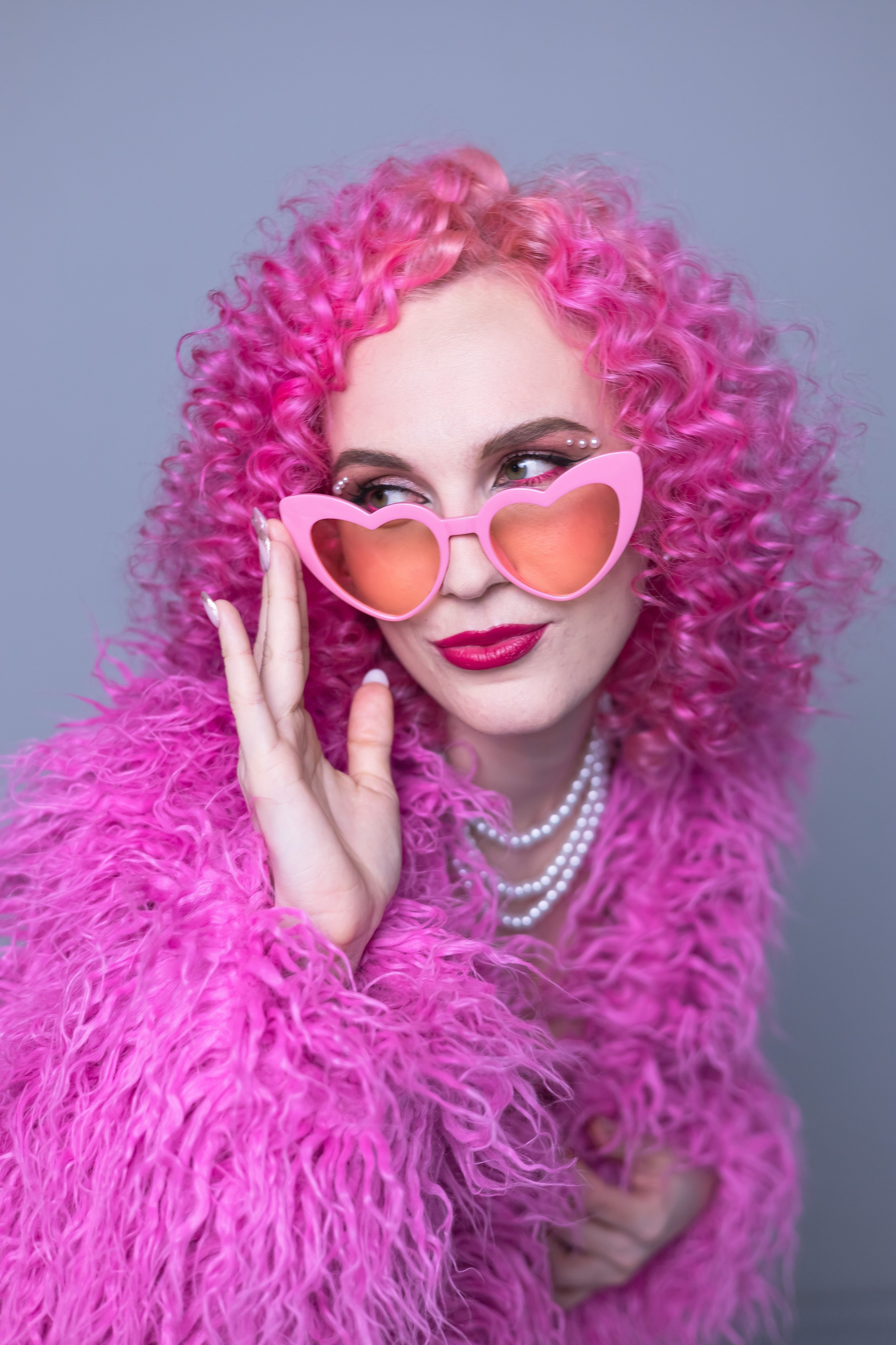 PINK SPRING. Фотосессия в розовой студии. Портретный фотограф Панферова Регина г. Санкт-Петербург, г. Казань