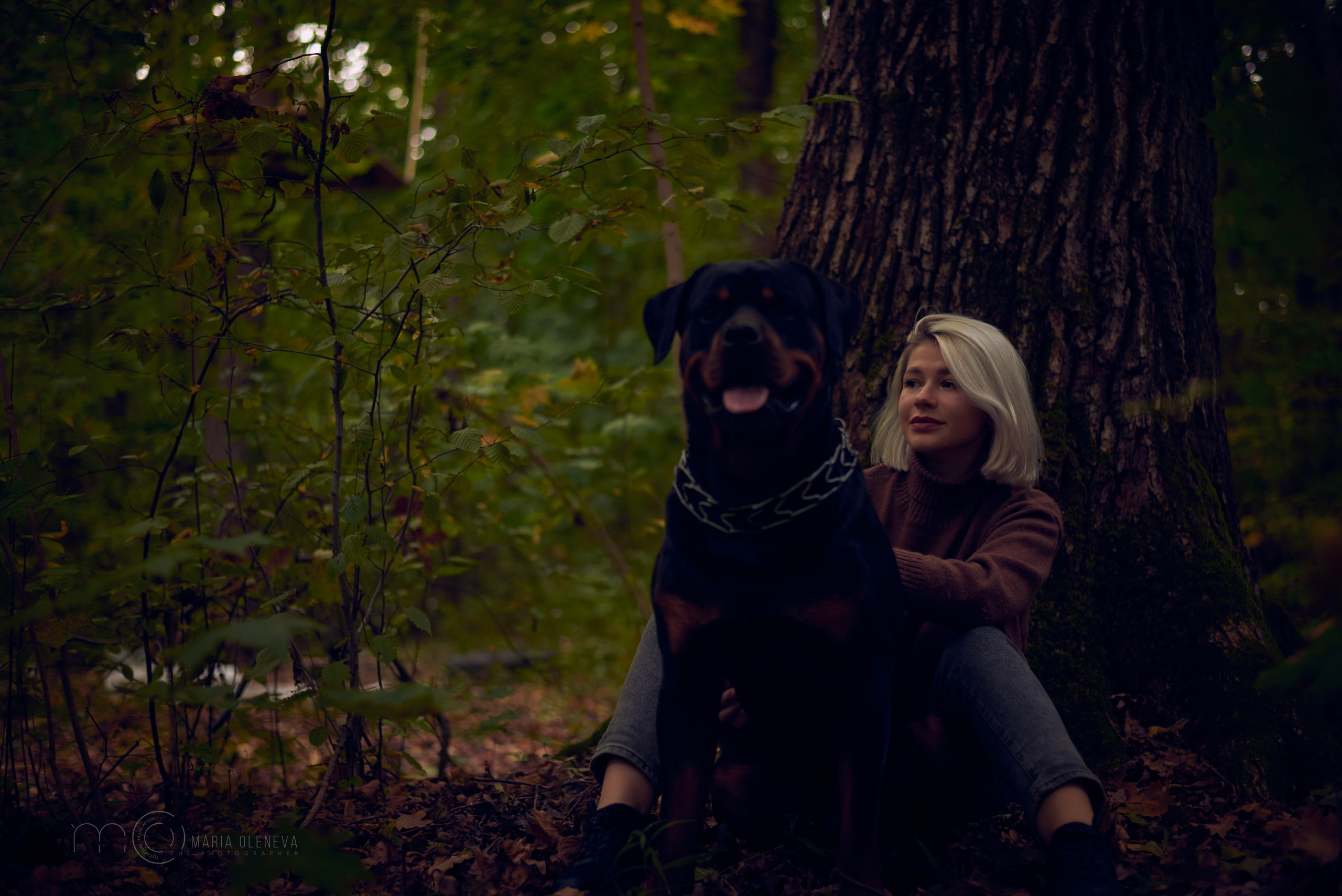 Прогулка с собакой. Фотограф Мария Оленева