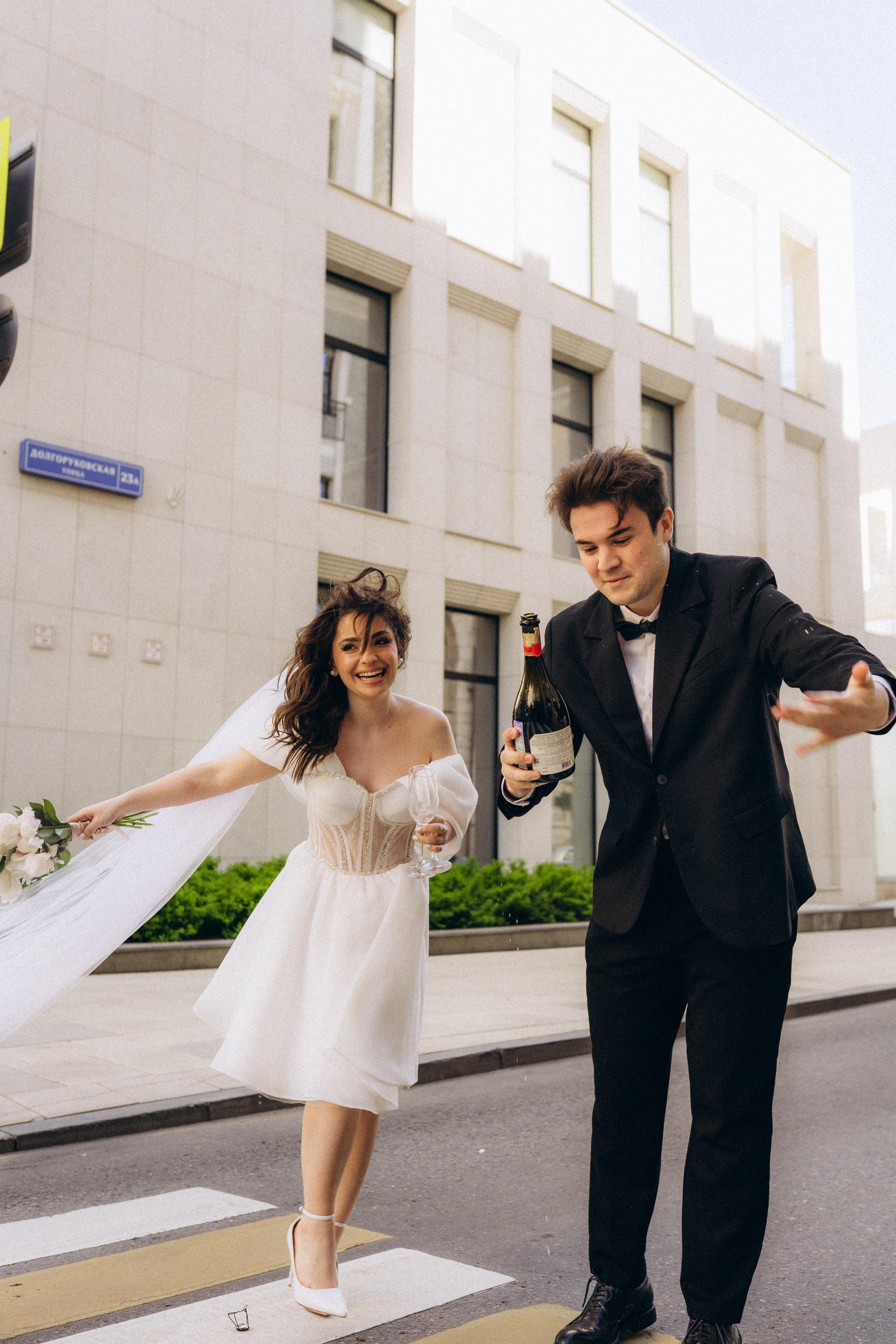 Свадебная фотопрогулка в Москве по центру города. Свадебный фотограф в Москве Анна Полушина