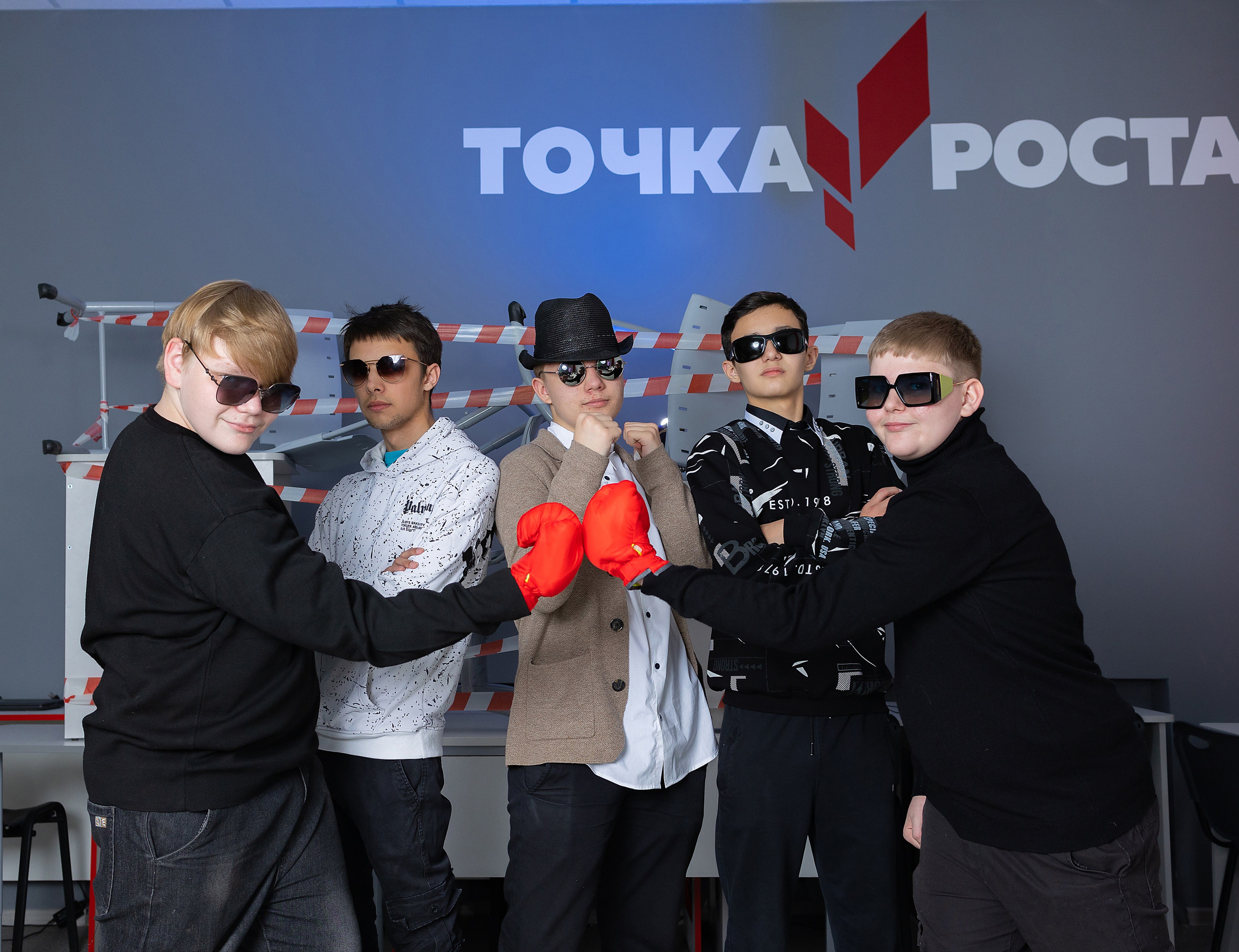 Выпускники 9 класса. LiveBook39 — студия выпускных альбомов Светланы Микишаниной в Калининграде