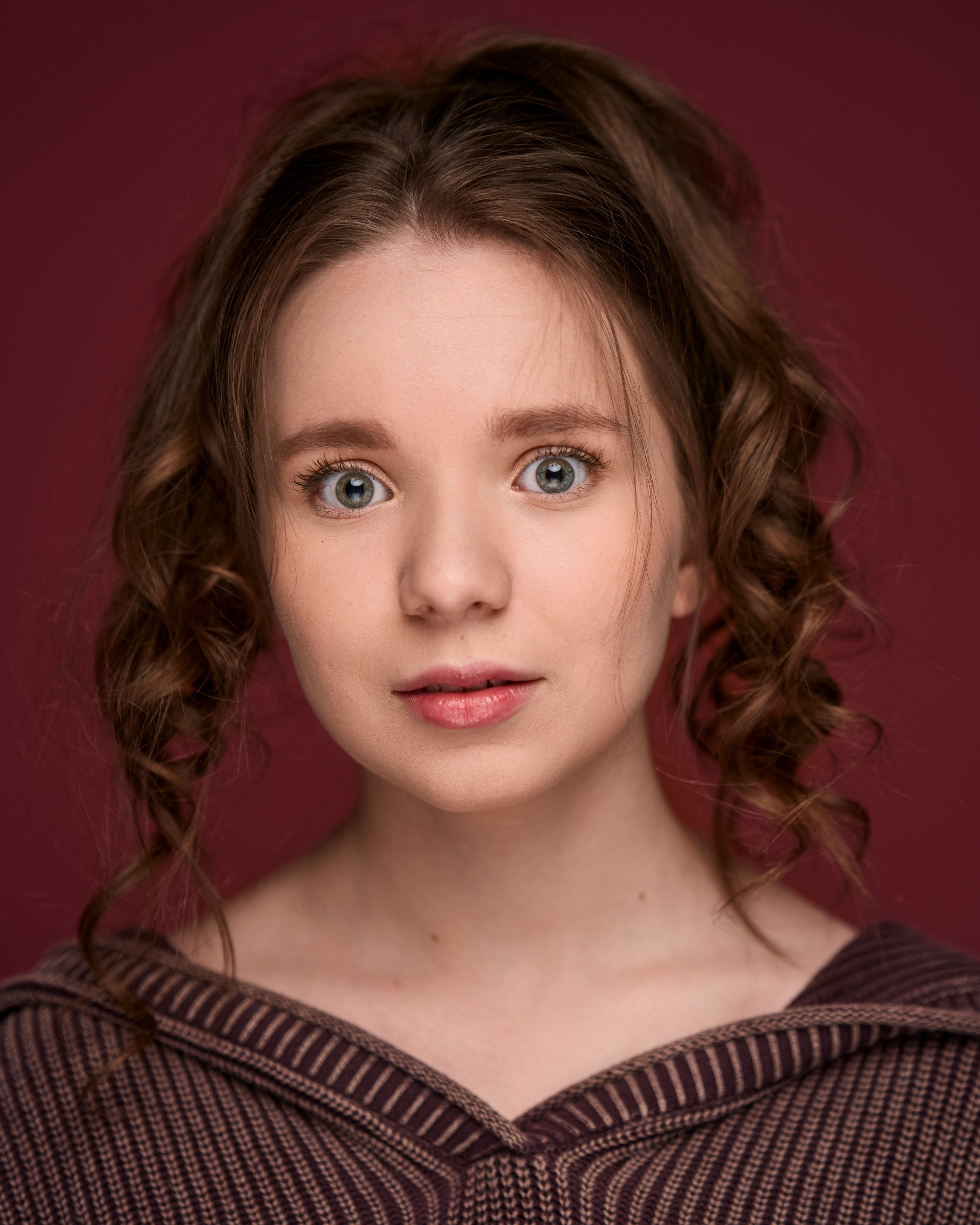 Актерское портфолио на цветных фонах