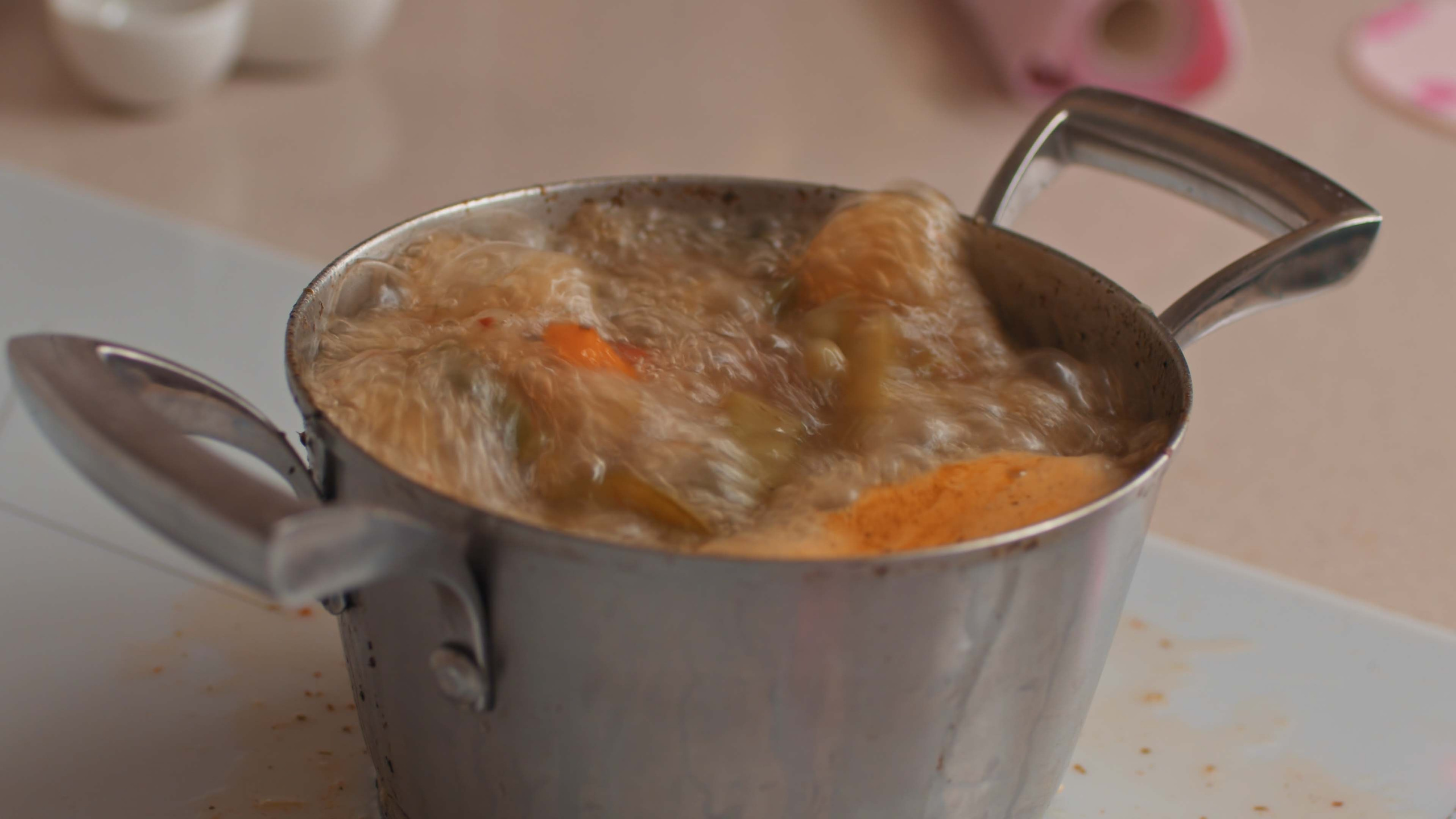 Короткометражный фильм о четвероногом друге. Цветокоррекция видео